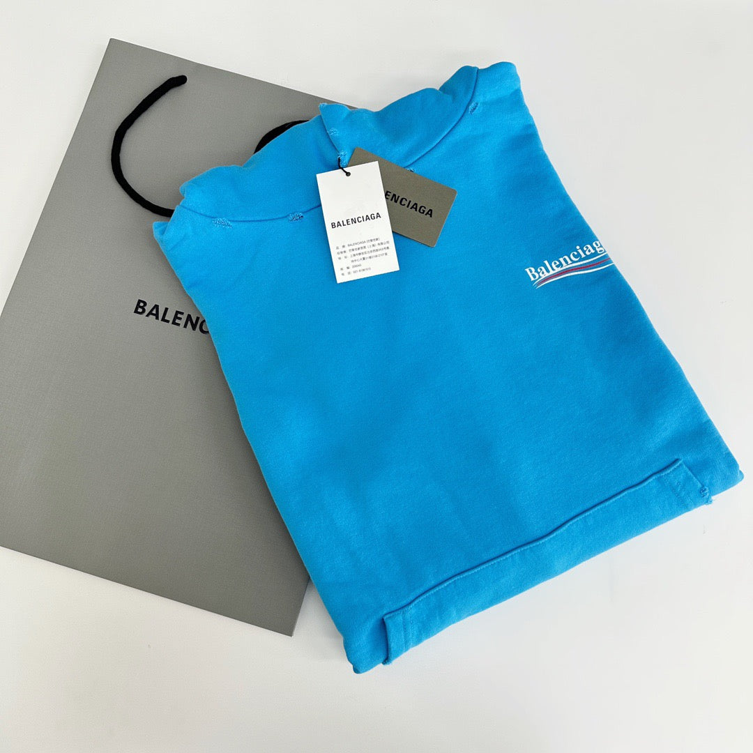 Sudadera con capucha azul cielo y gris oscuro