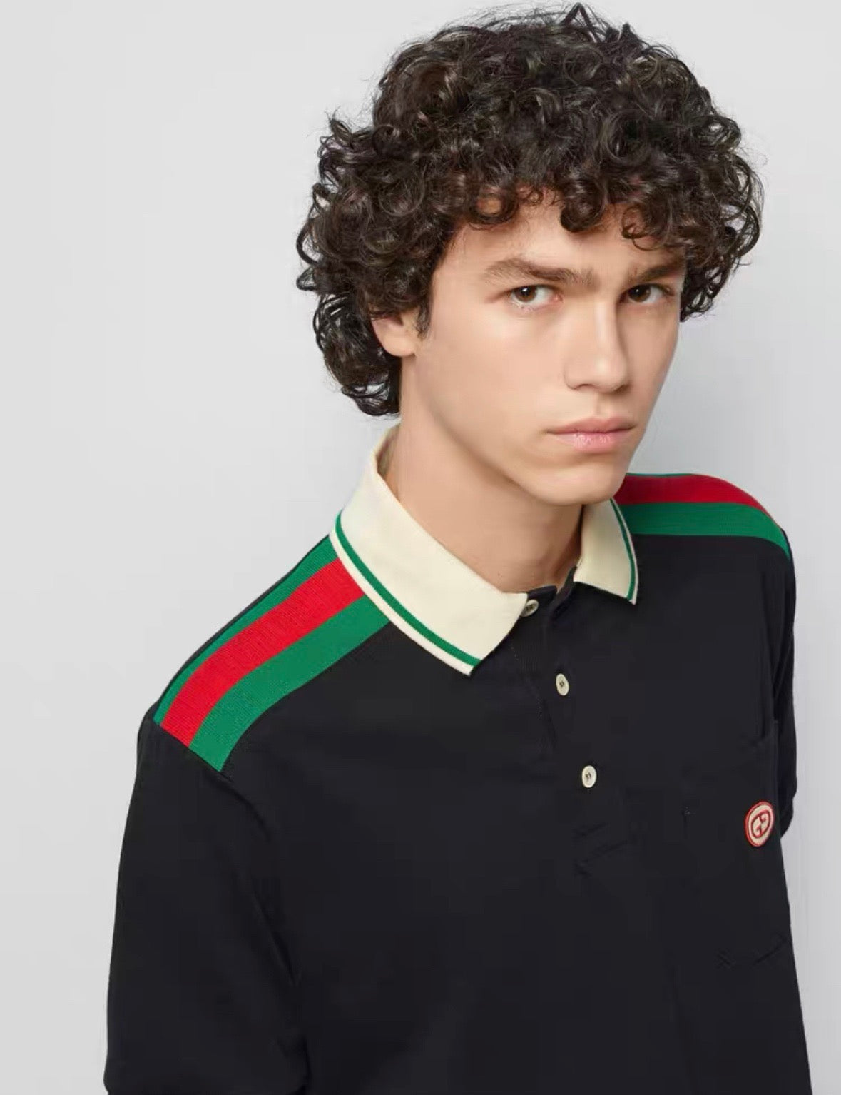 Schwarzes Polo
