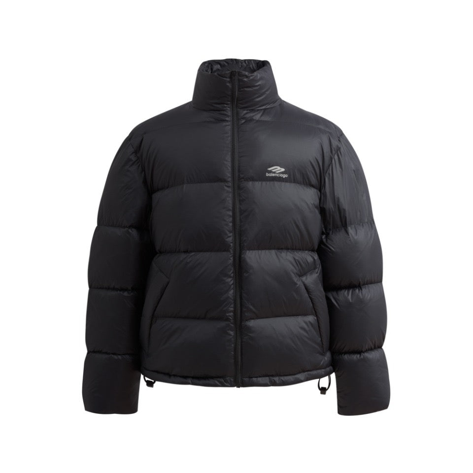 Chaqueta blanca y negra