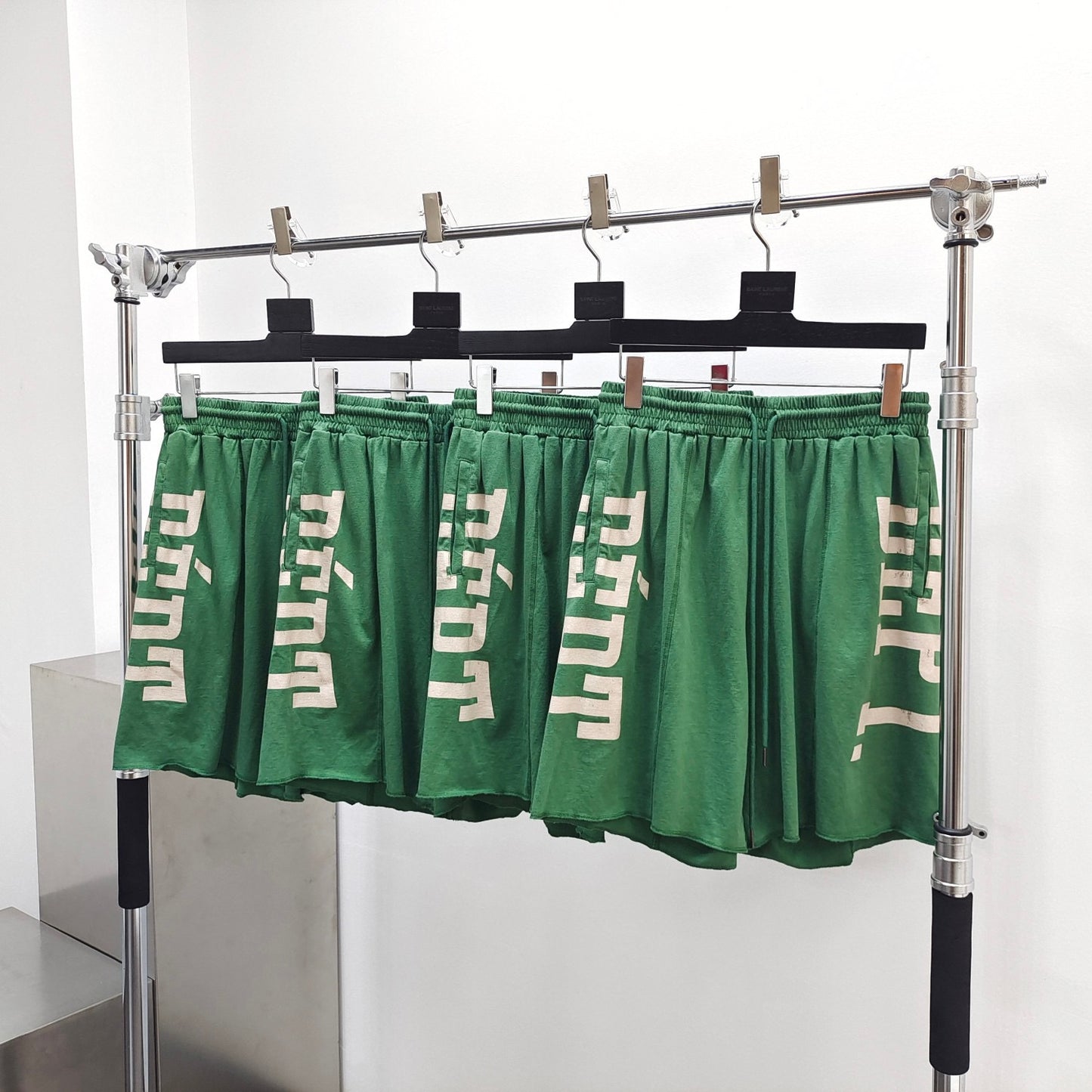 Grüne Shorts