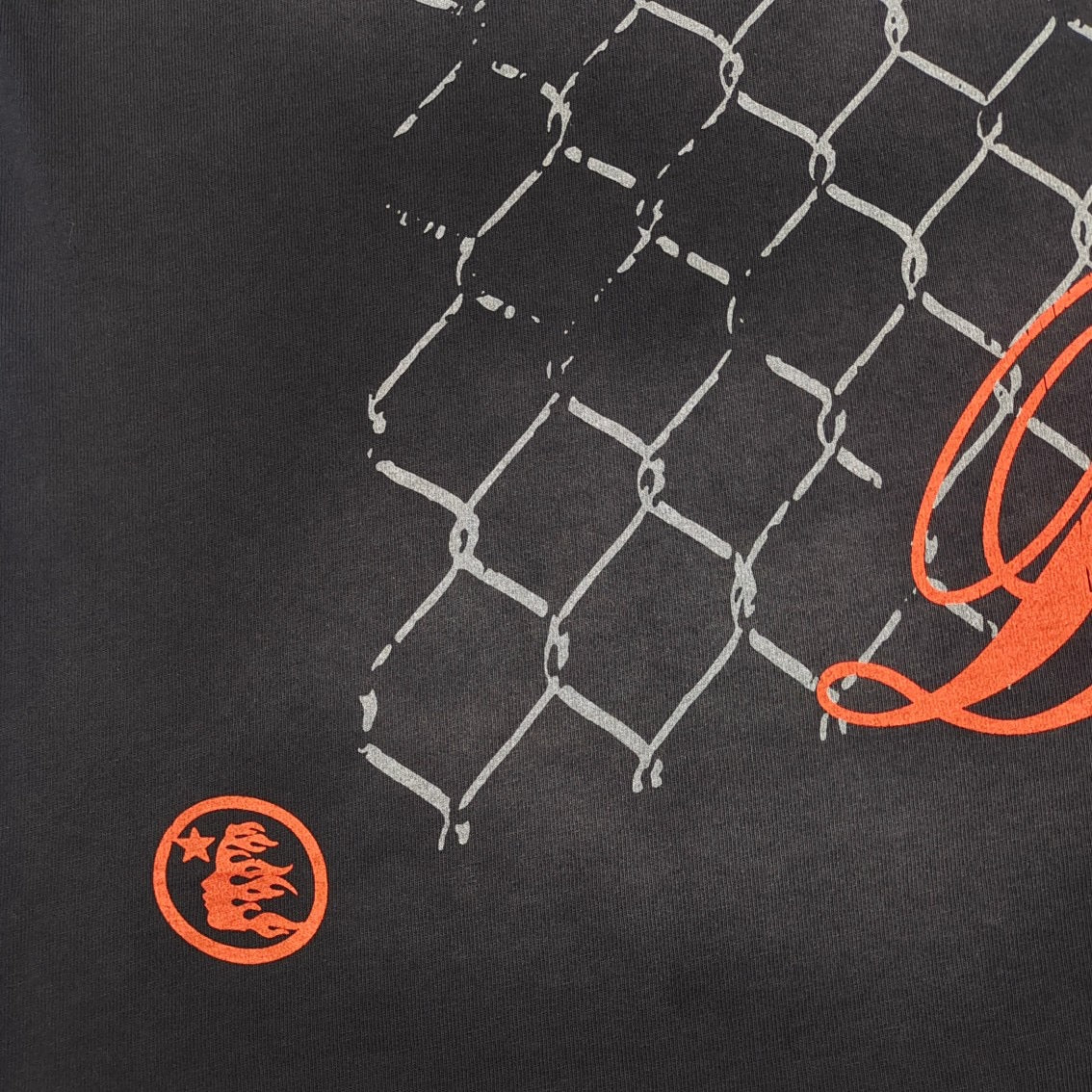 camiseta negra