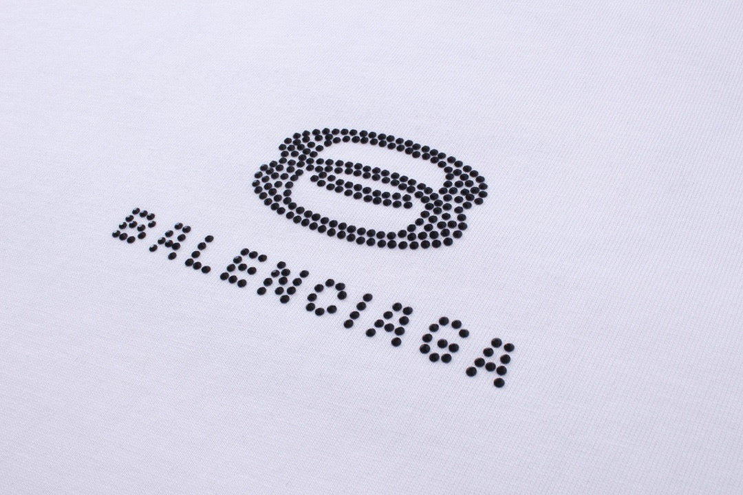 White T-shirt - Size 2 (M)