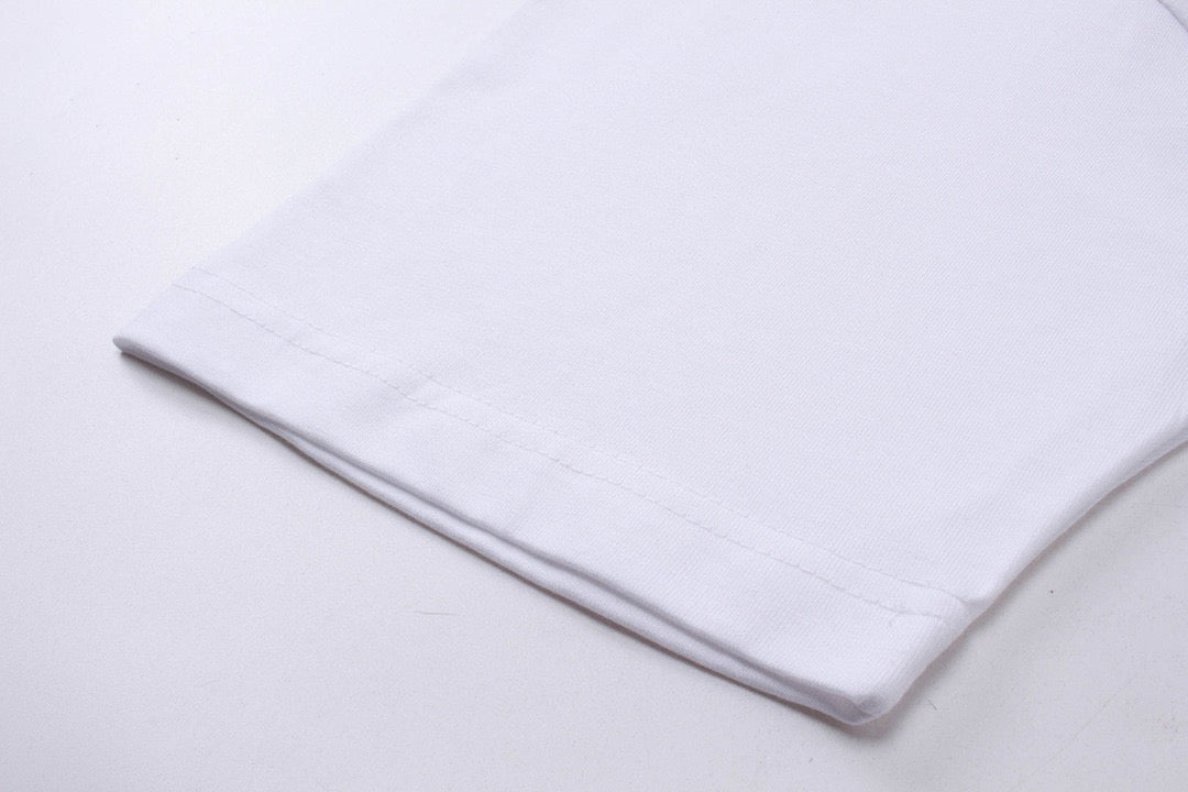 White T-shirt - Size 2 (M)