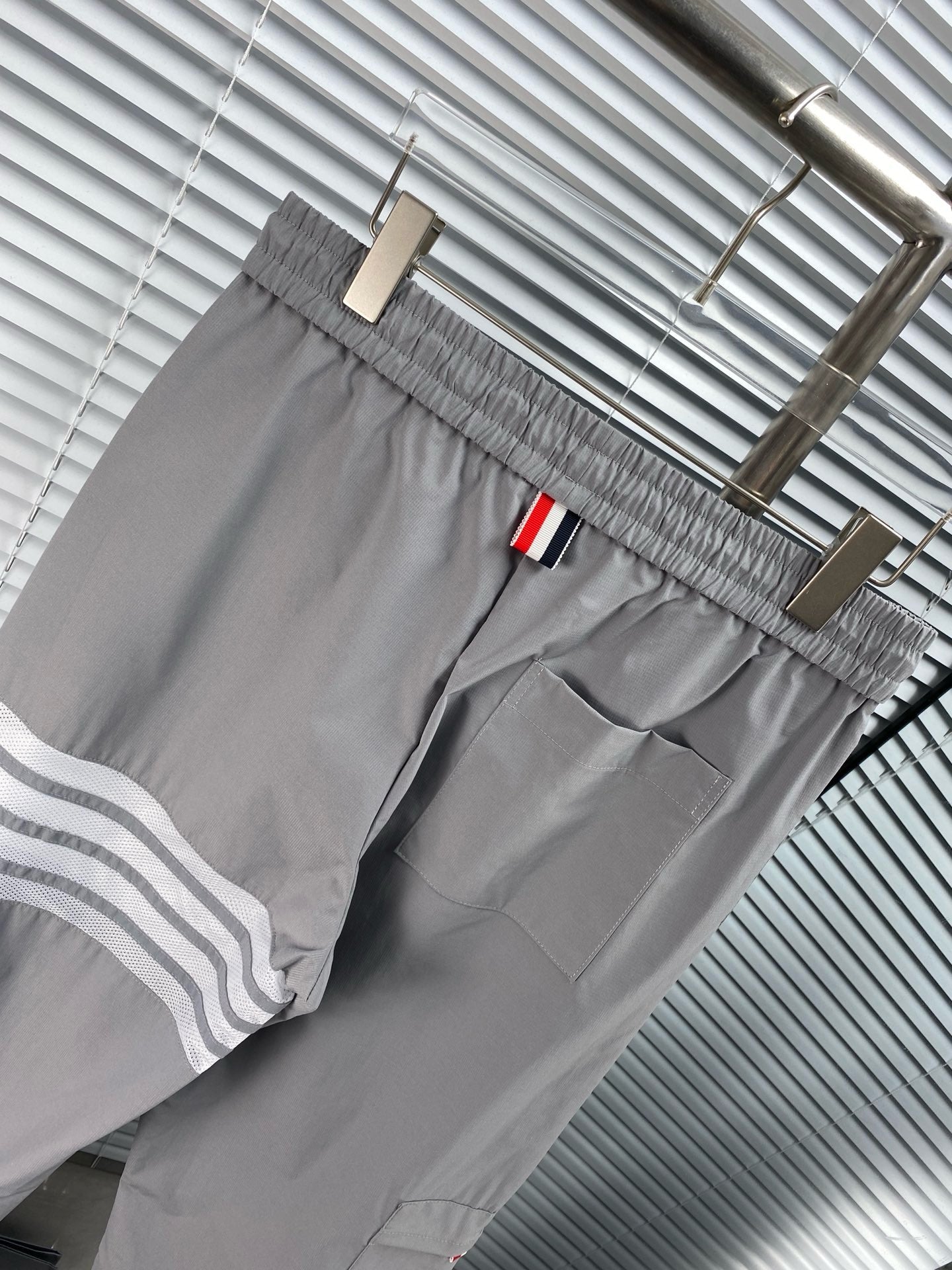 Mehrfarbige Hose