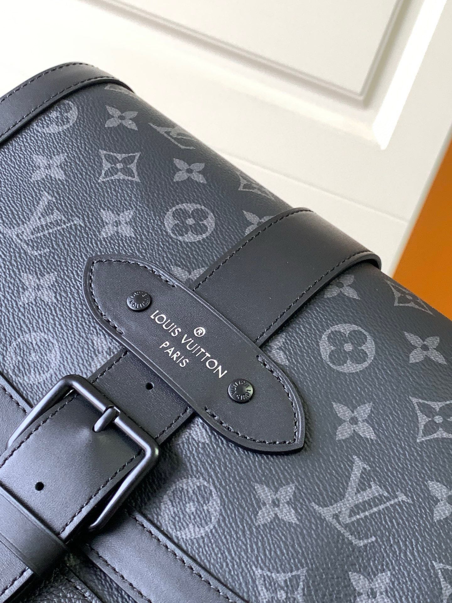Bolso negro