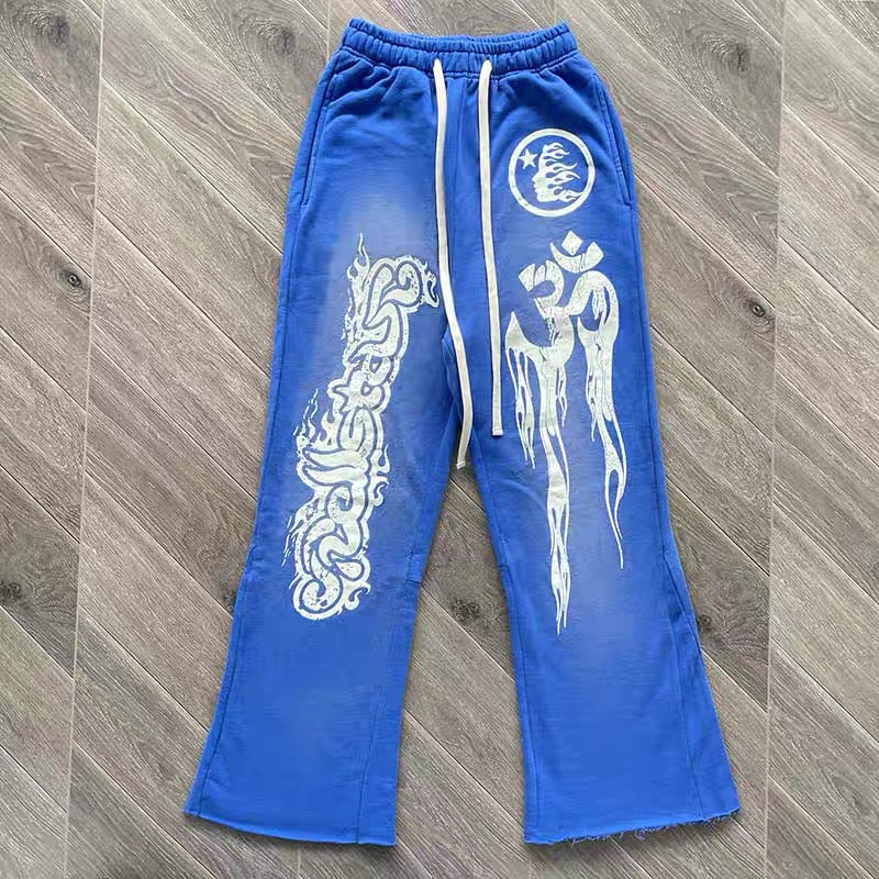 Blauer Hoodie mit Hose
