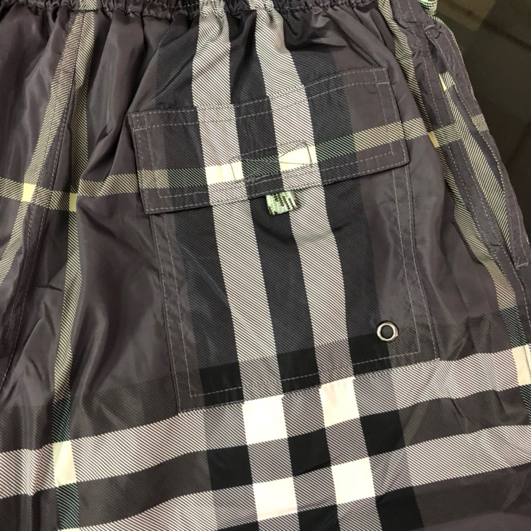 Mehrfarbige Shorts