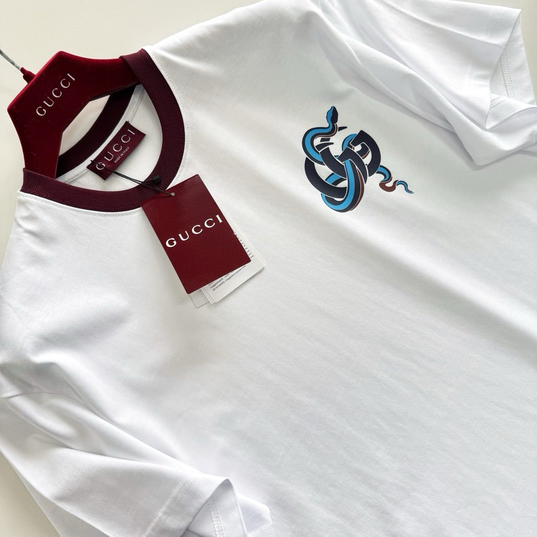 Weißes T-Shirt
