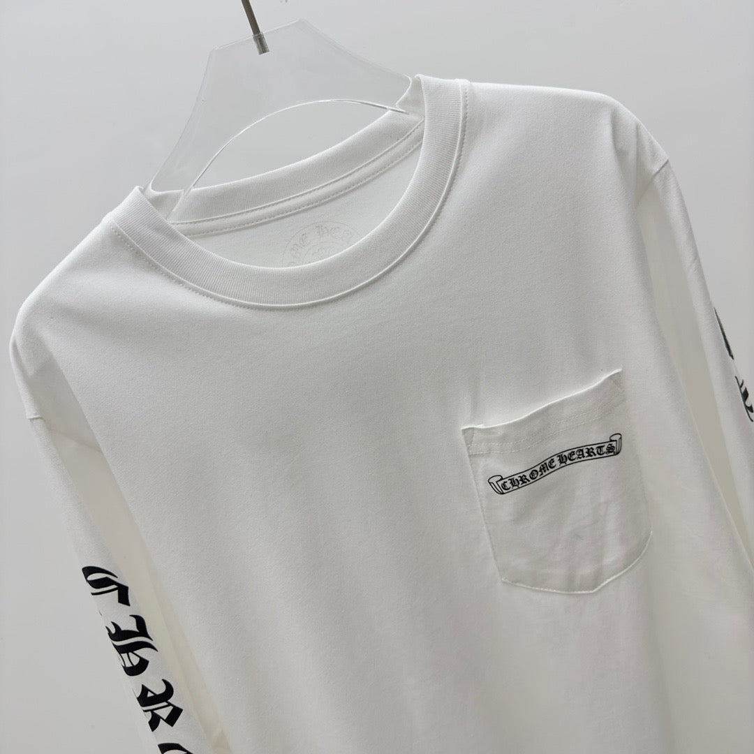 Camiseta en blanco y negro