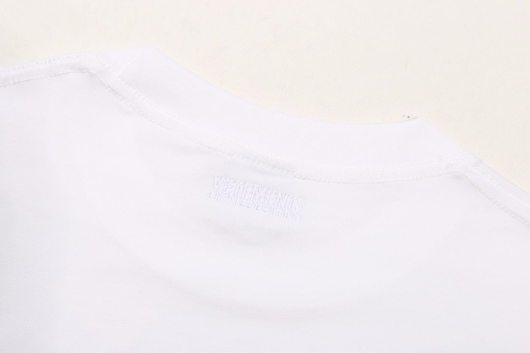 Weißes T-Shirt