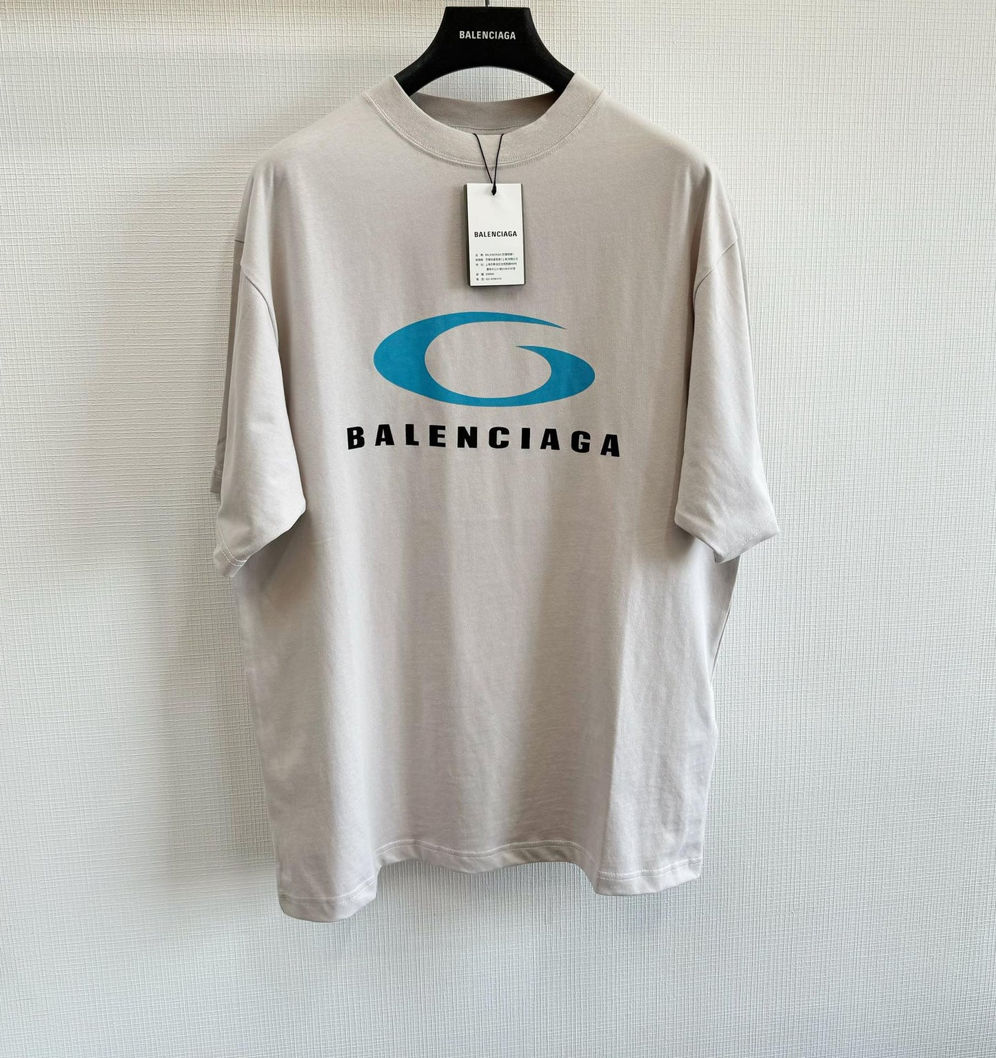 Camiseta en blanco y negro