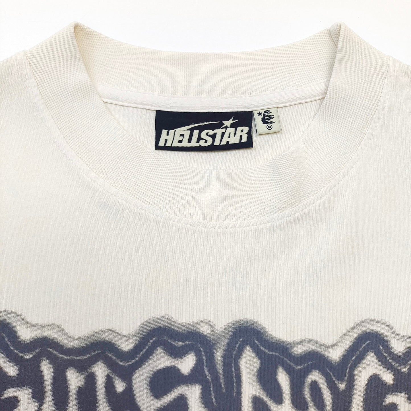 Jersey blanco y negro