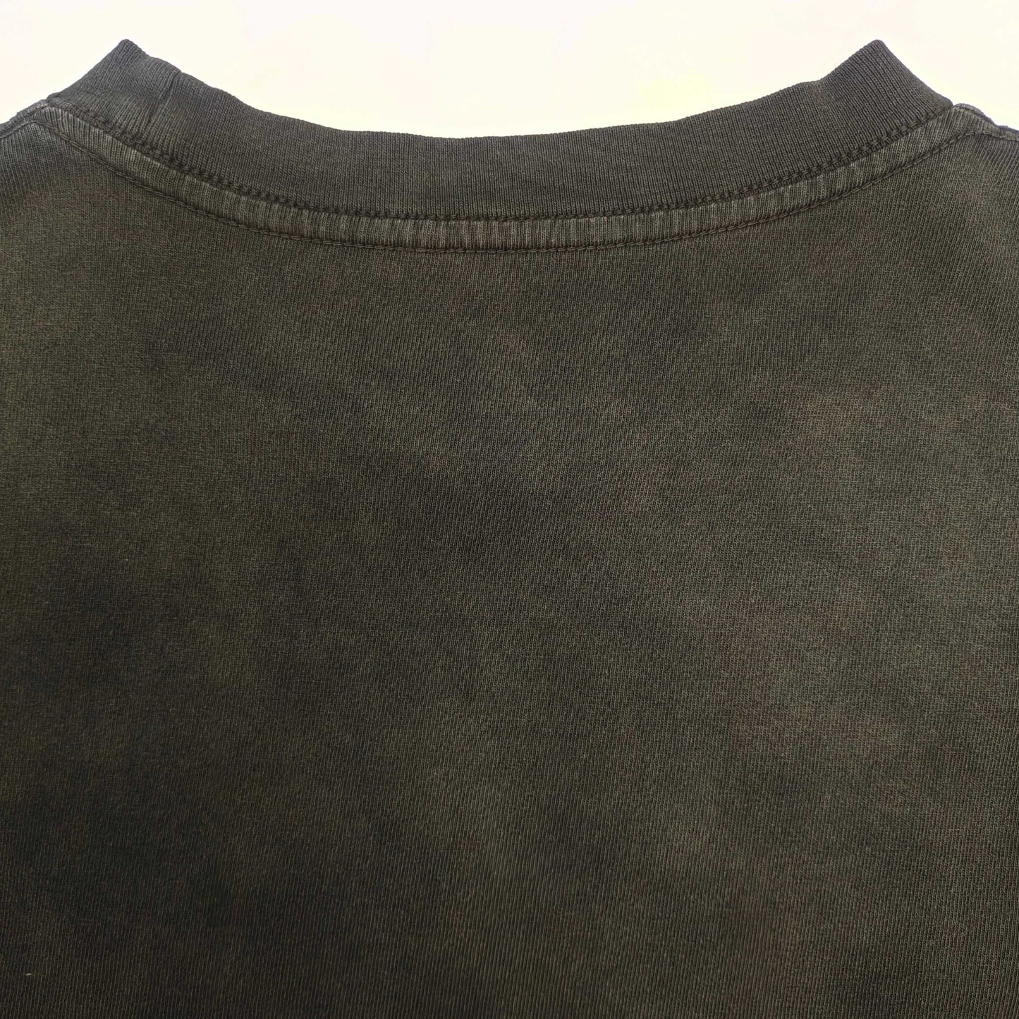 Schwarzes T-Shirt