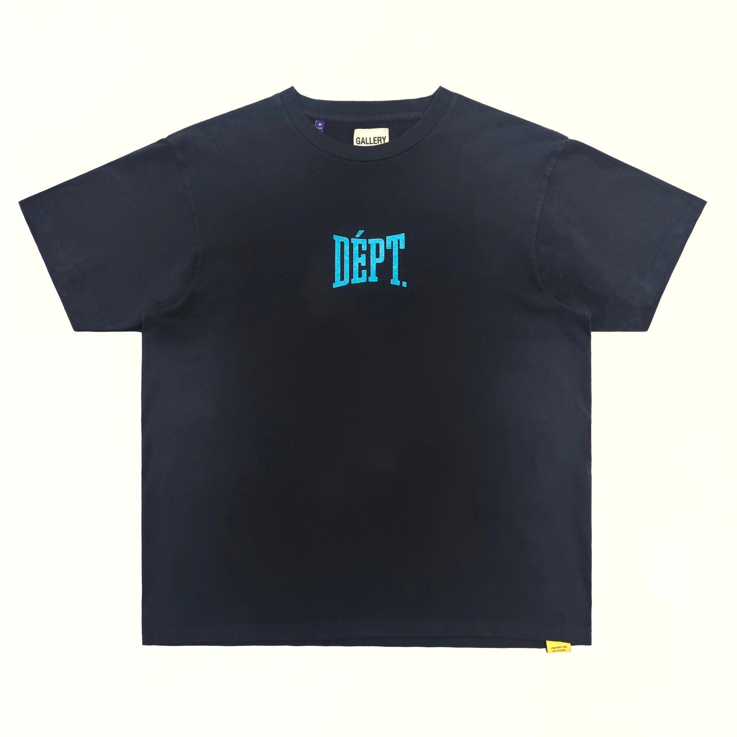 Camiseta blanca y negra