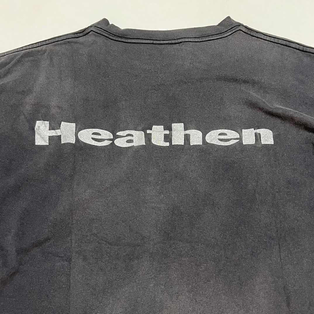 Camiseta negra oscura