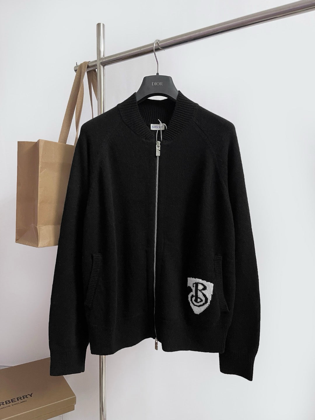 Schwarze Jacke