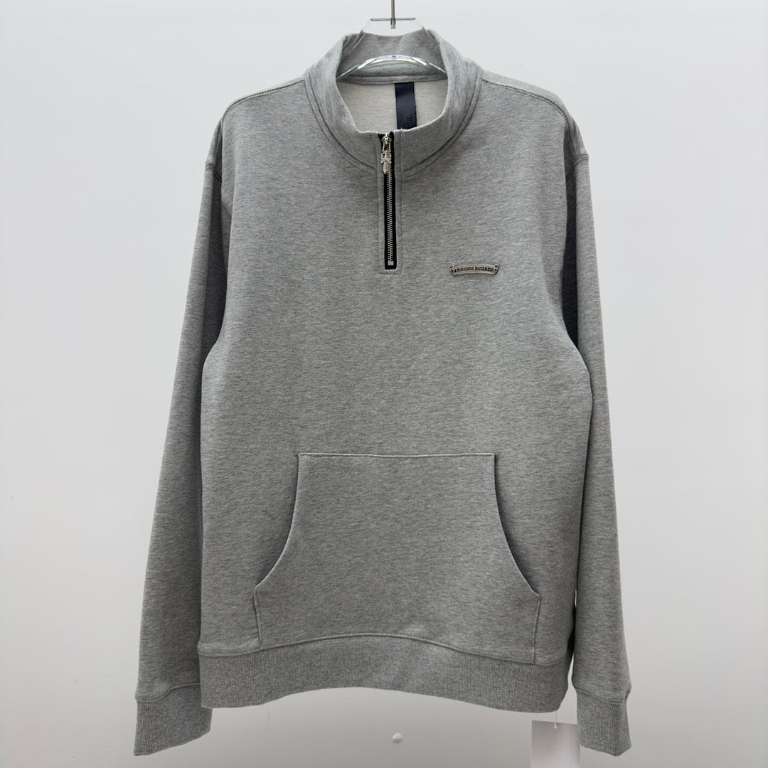 Sudadera negra y gris