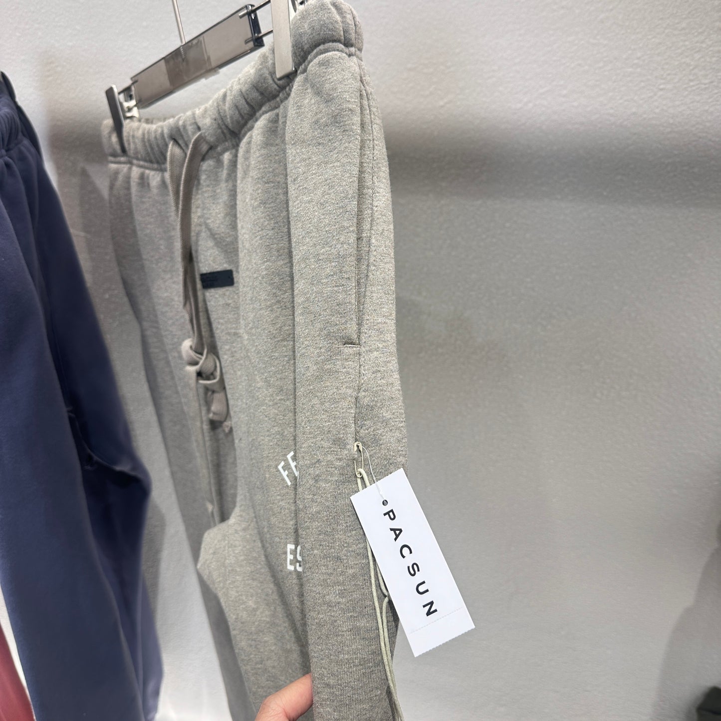 Mehrfarbige Hose