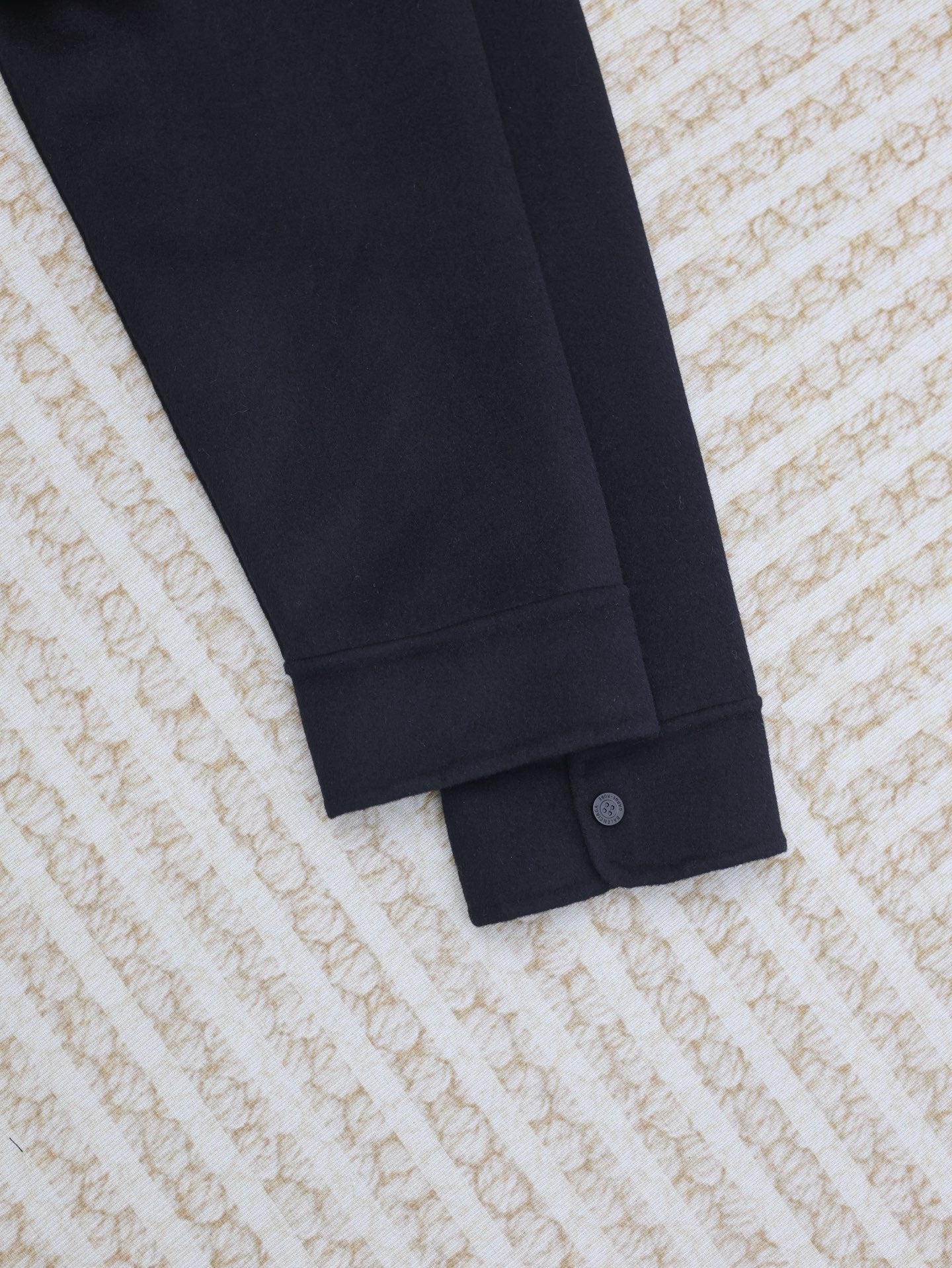 Schwarze Jacke