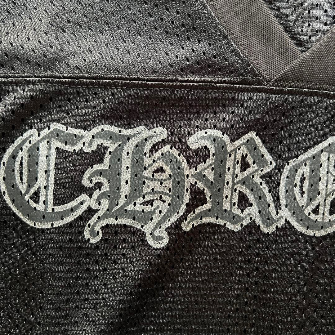 camiseta negra