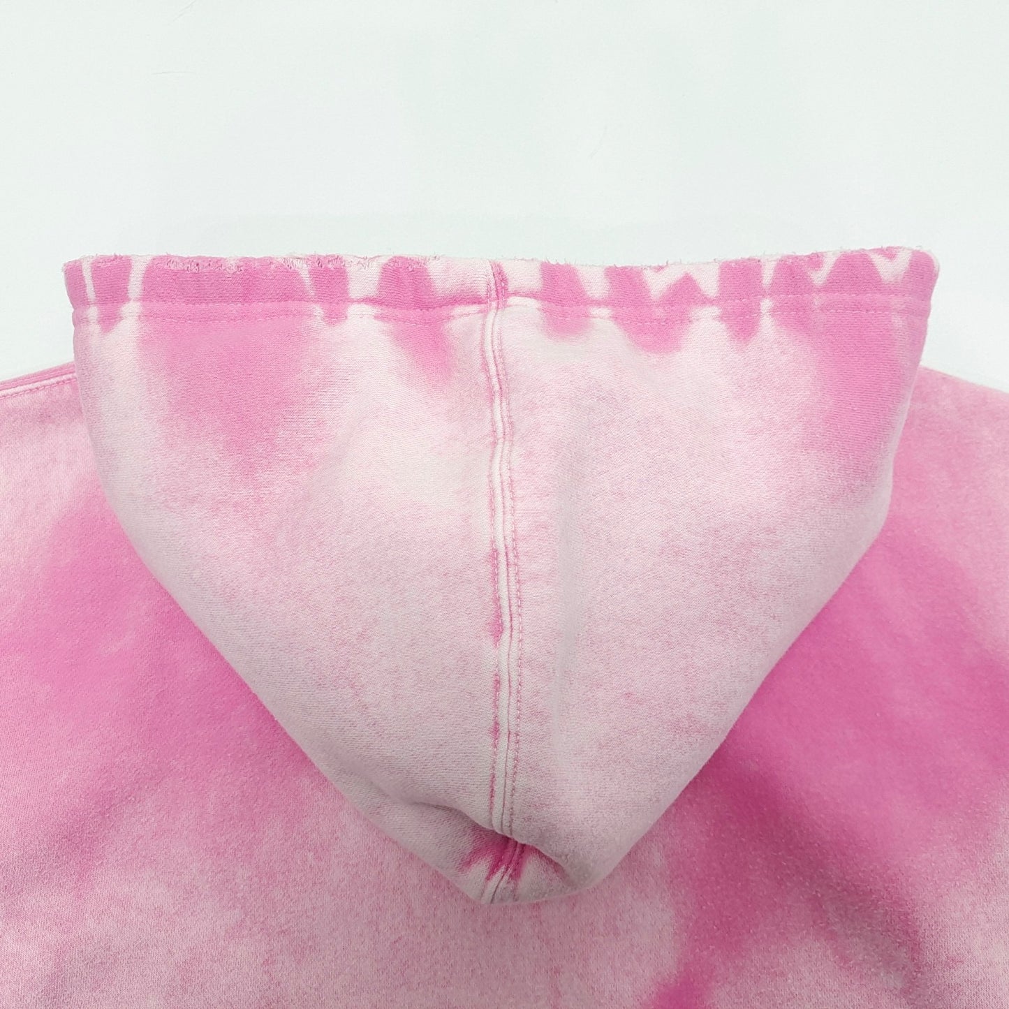 Sudadera con capucha amarilla y rosa