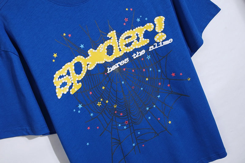 Camiseta azul y azul cielo