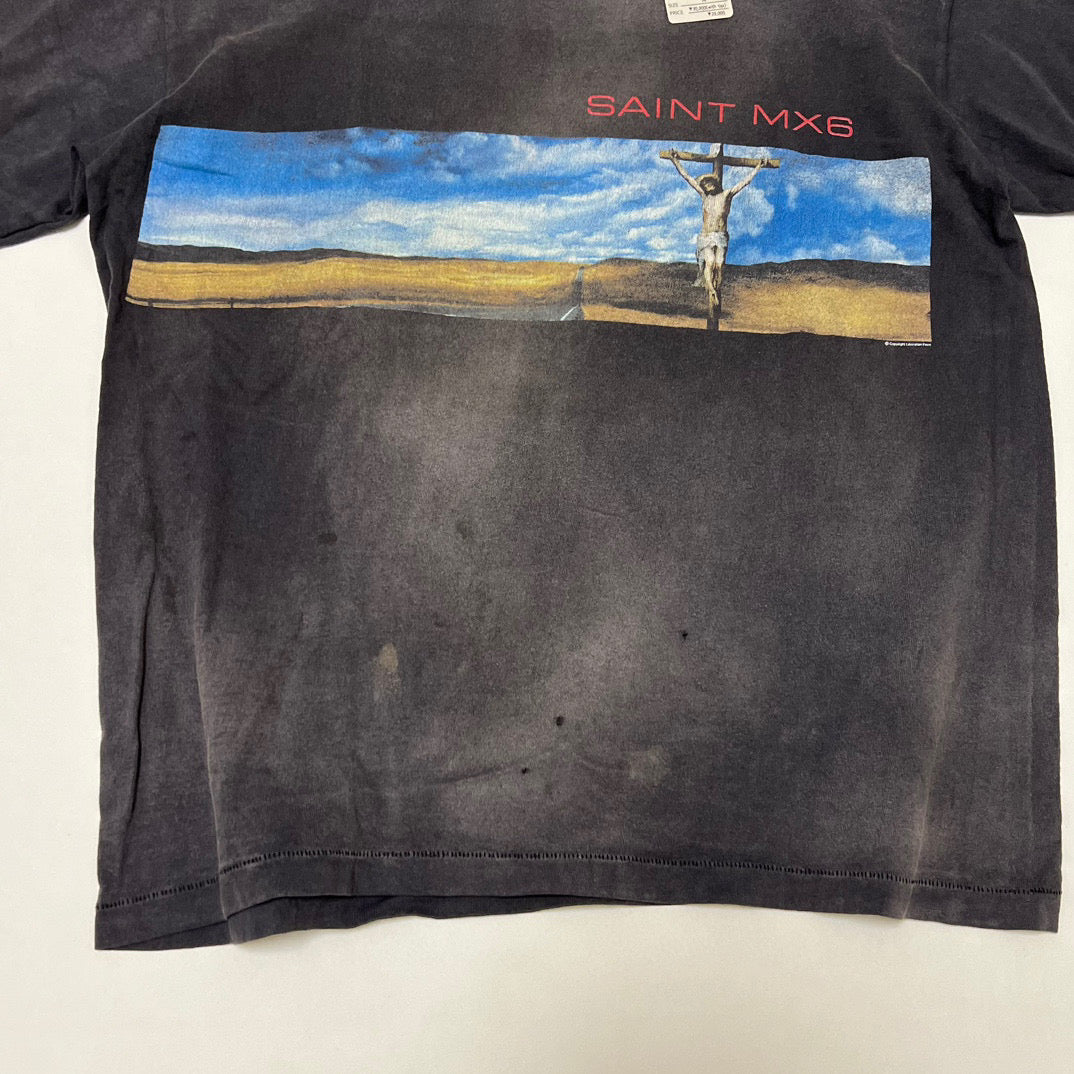 Camiseta negra