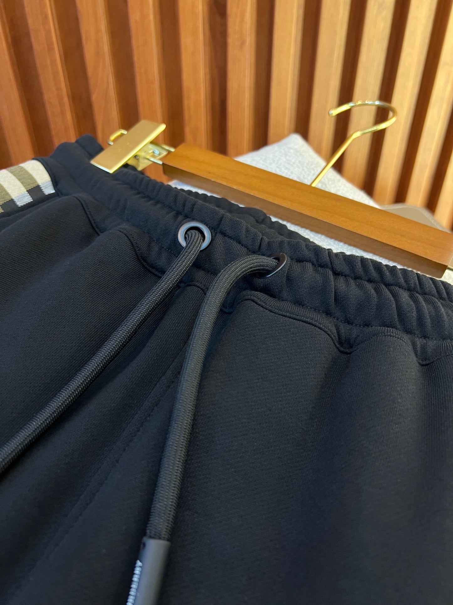 Pantalón negro