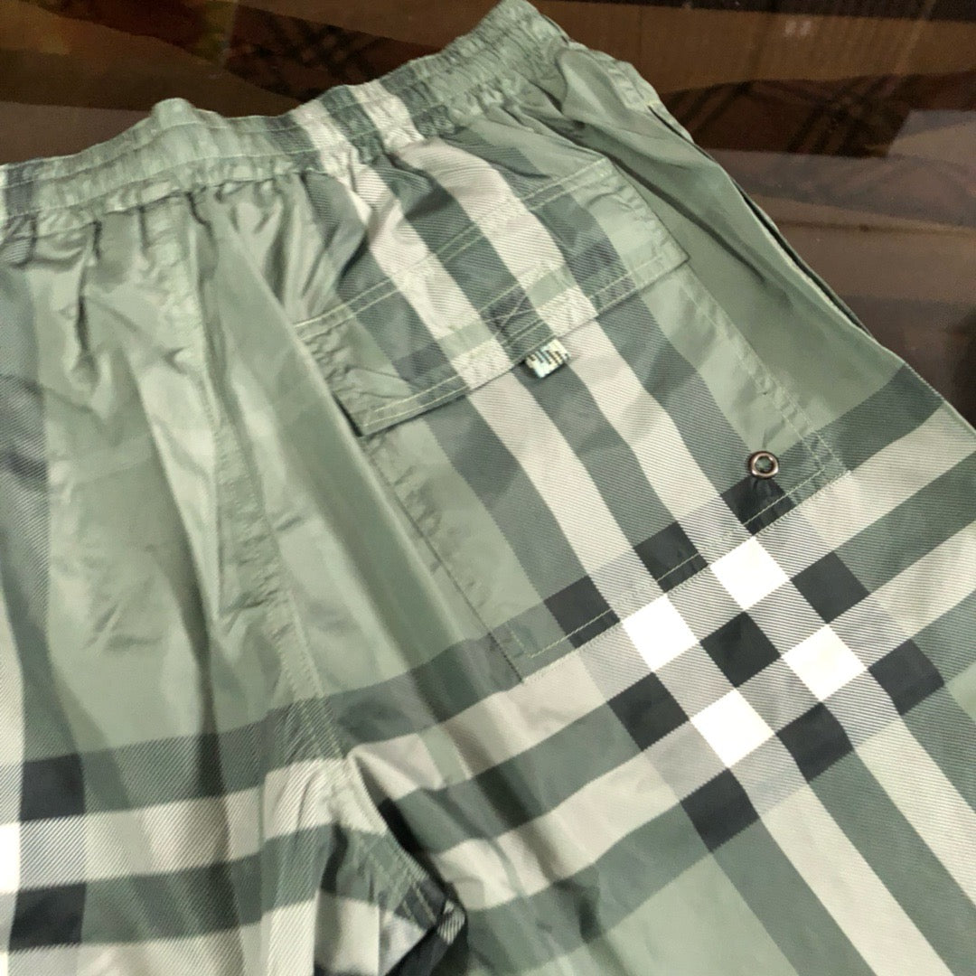 Mehrfarbige Shorts