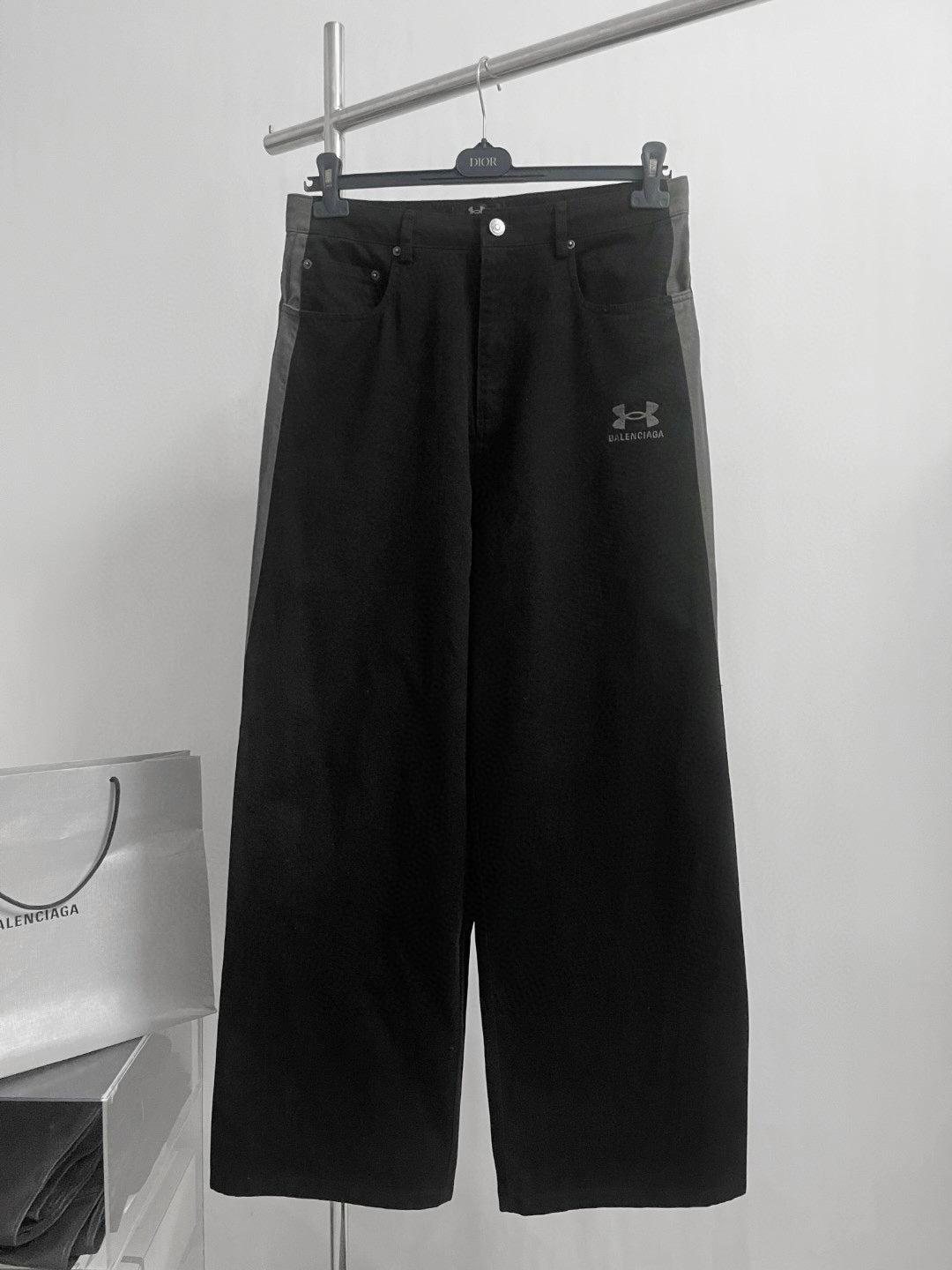Black Pant - Size M