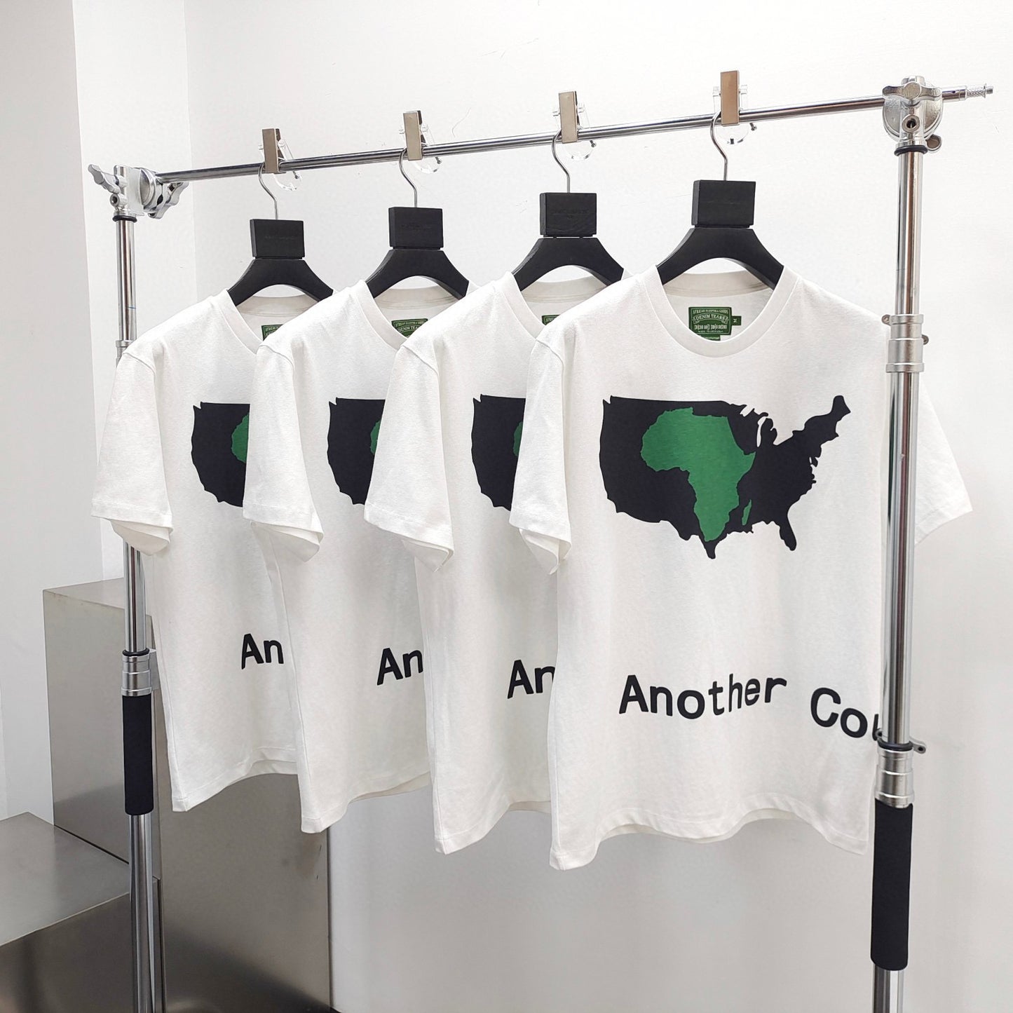 Mehrfarbiges T-Shirt