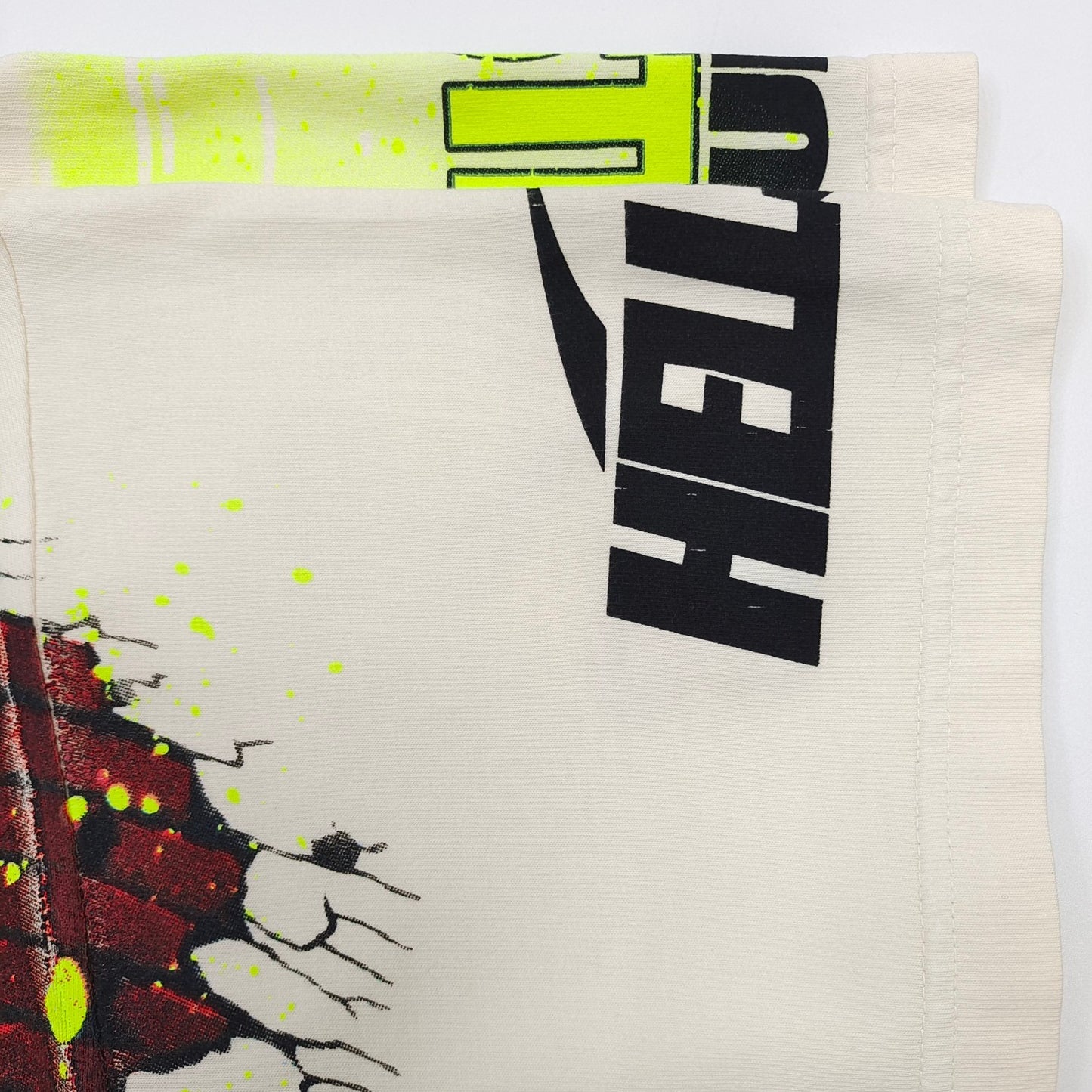 Mehrfarbiges T-Shirt