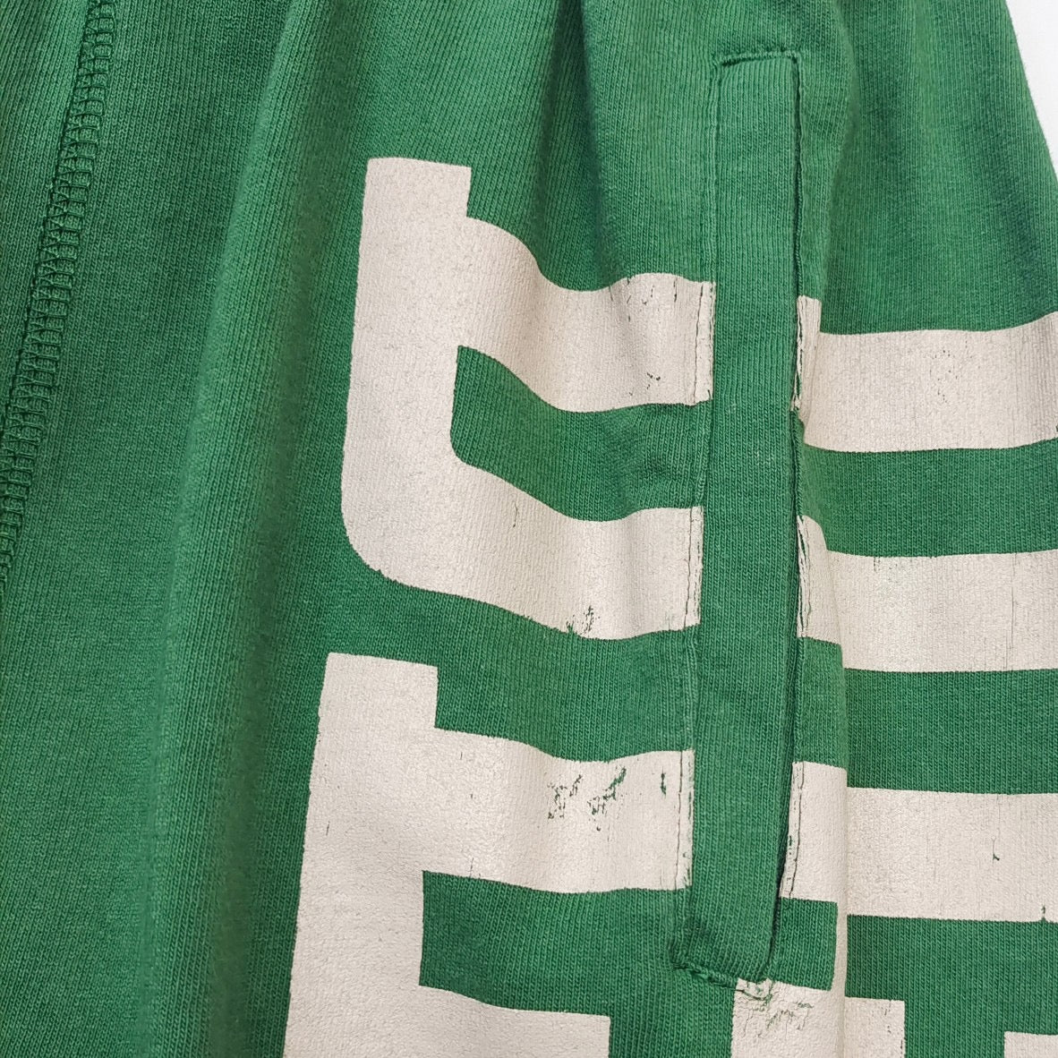 Grüne Shorts