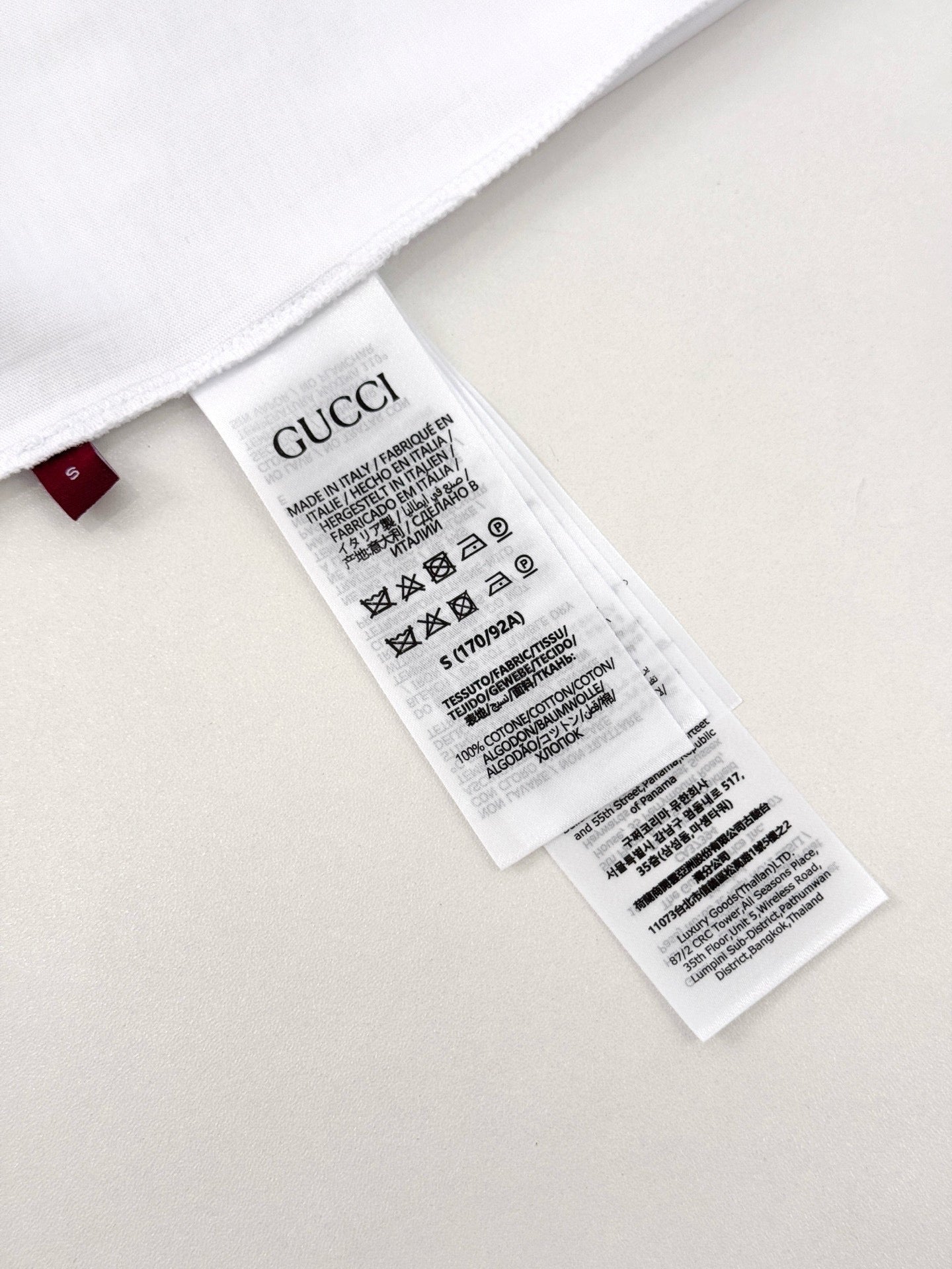Weißes T-Shirt