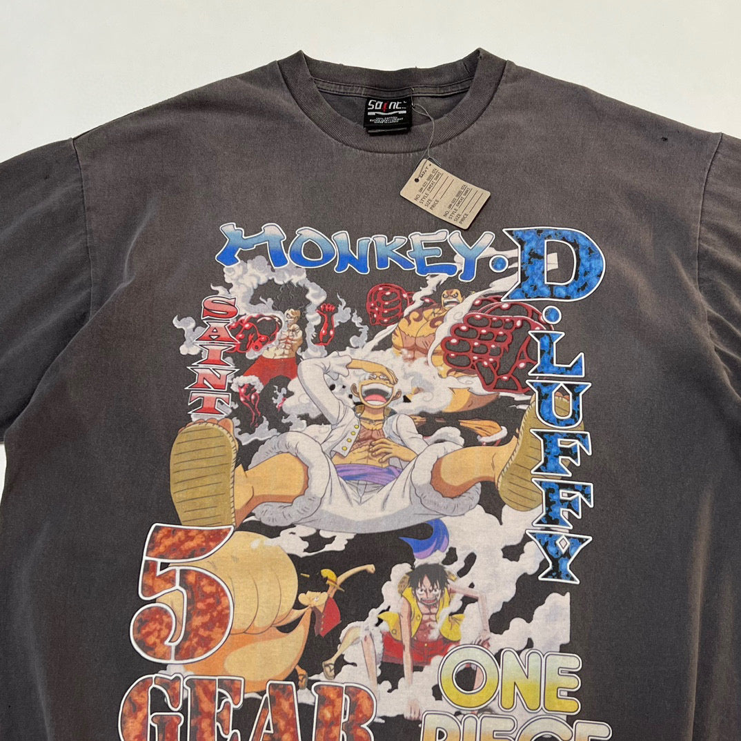 Camiseta negra