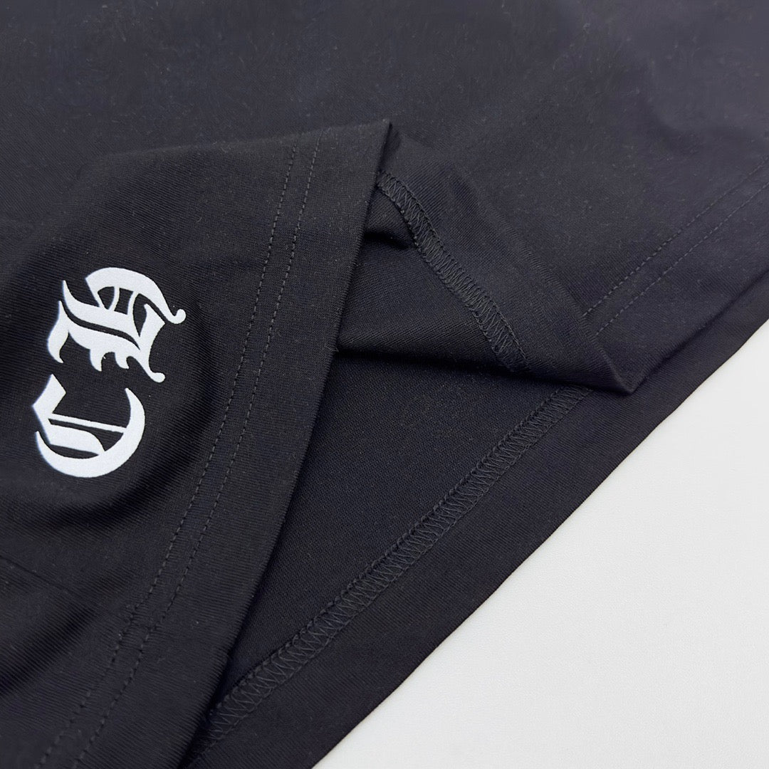Schwarzes T-Shirt
