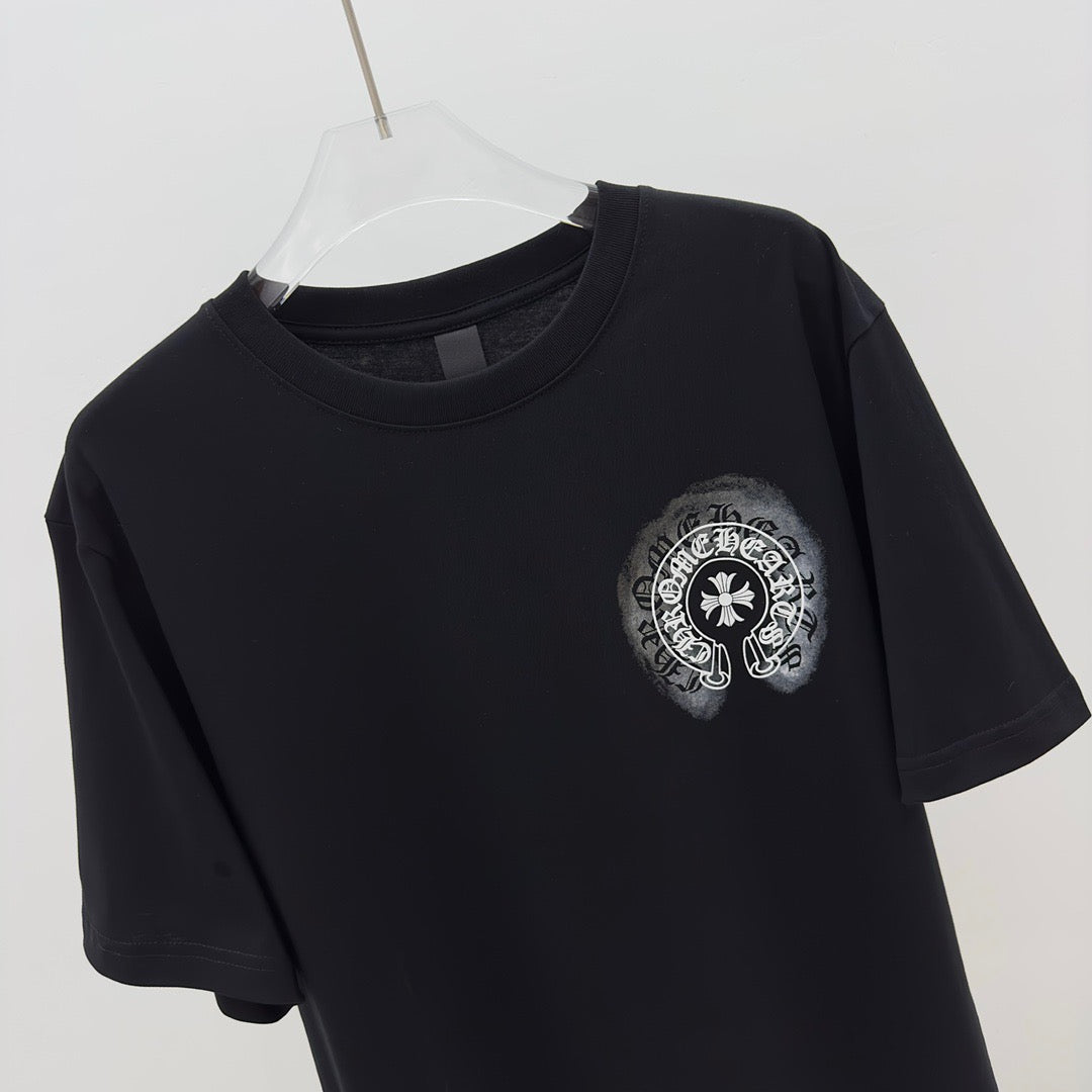 camiseta negra