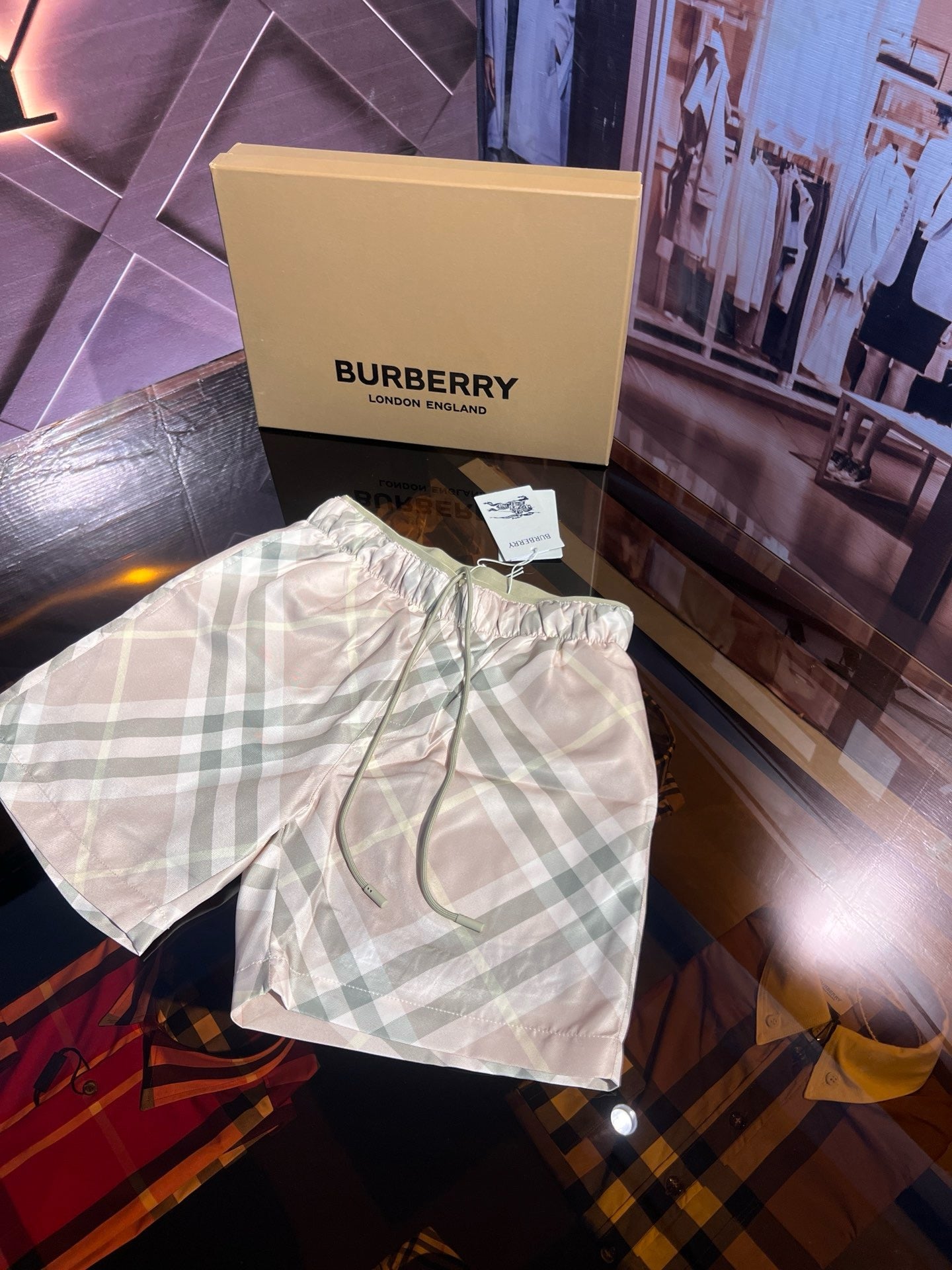 Multi-Colors Short