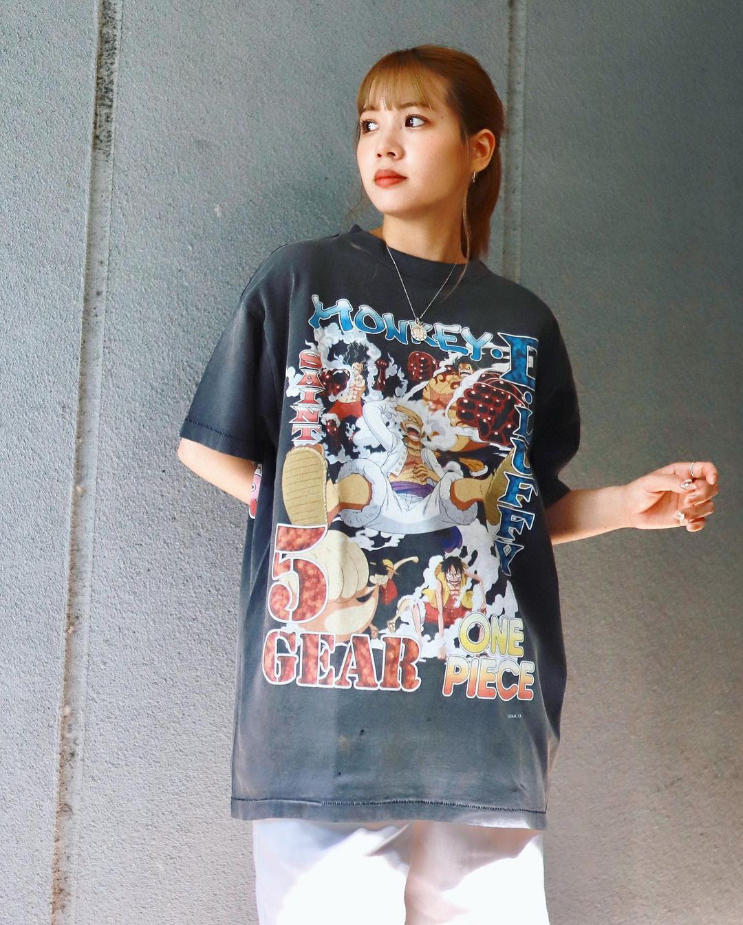 Camiseta negra