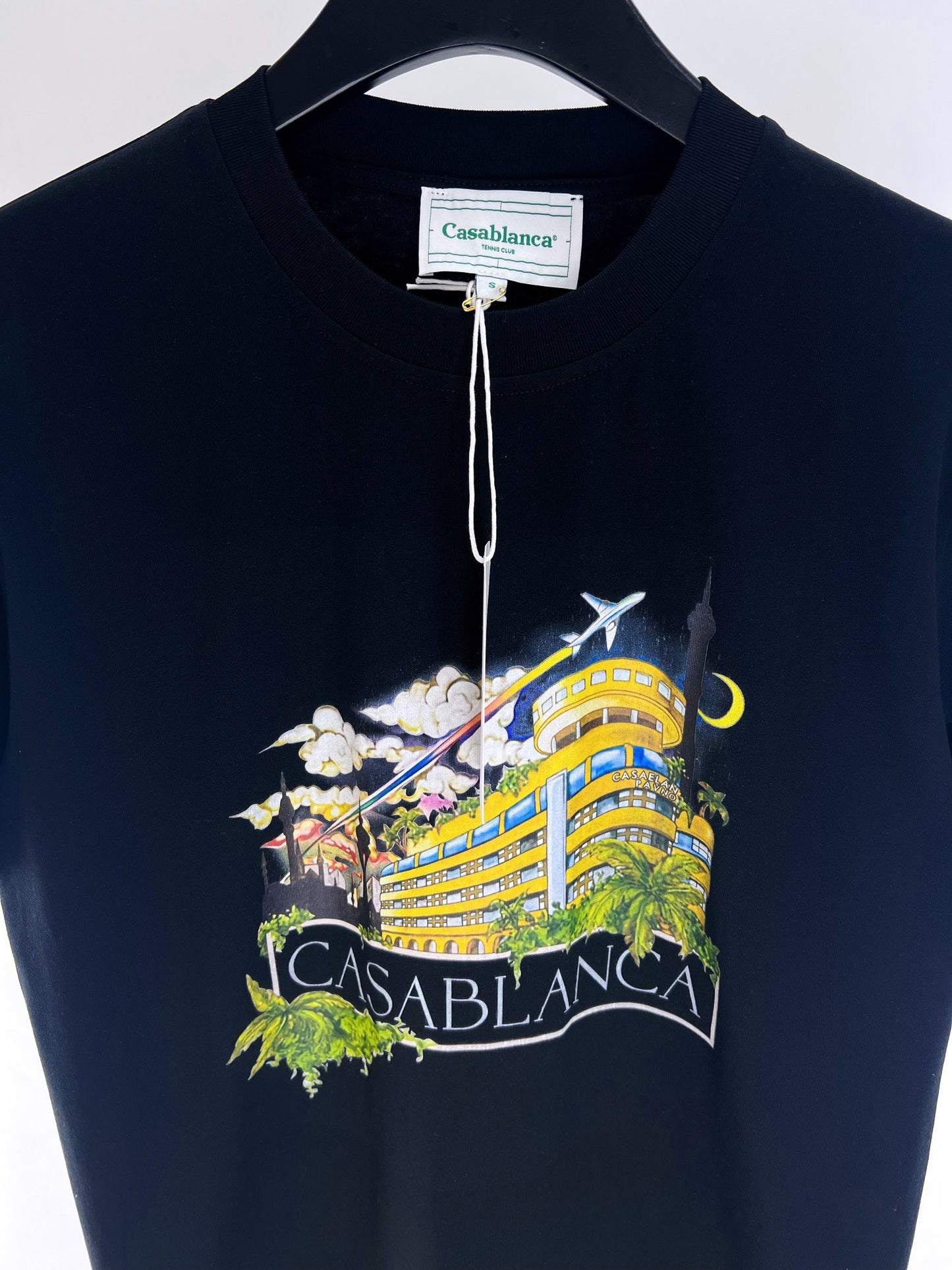 Blau-weißes T-Shirt