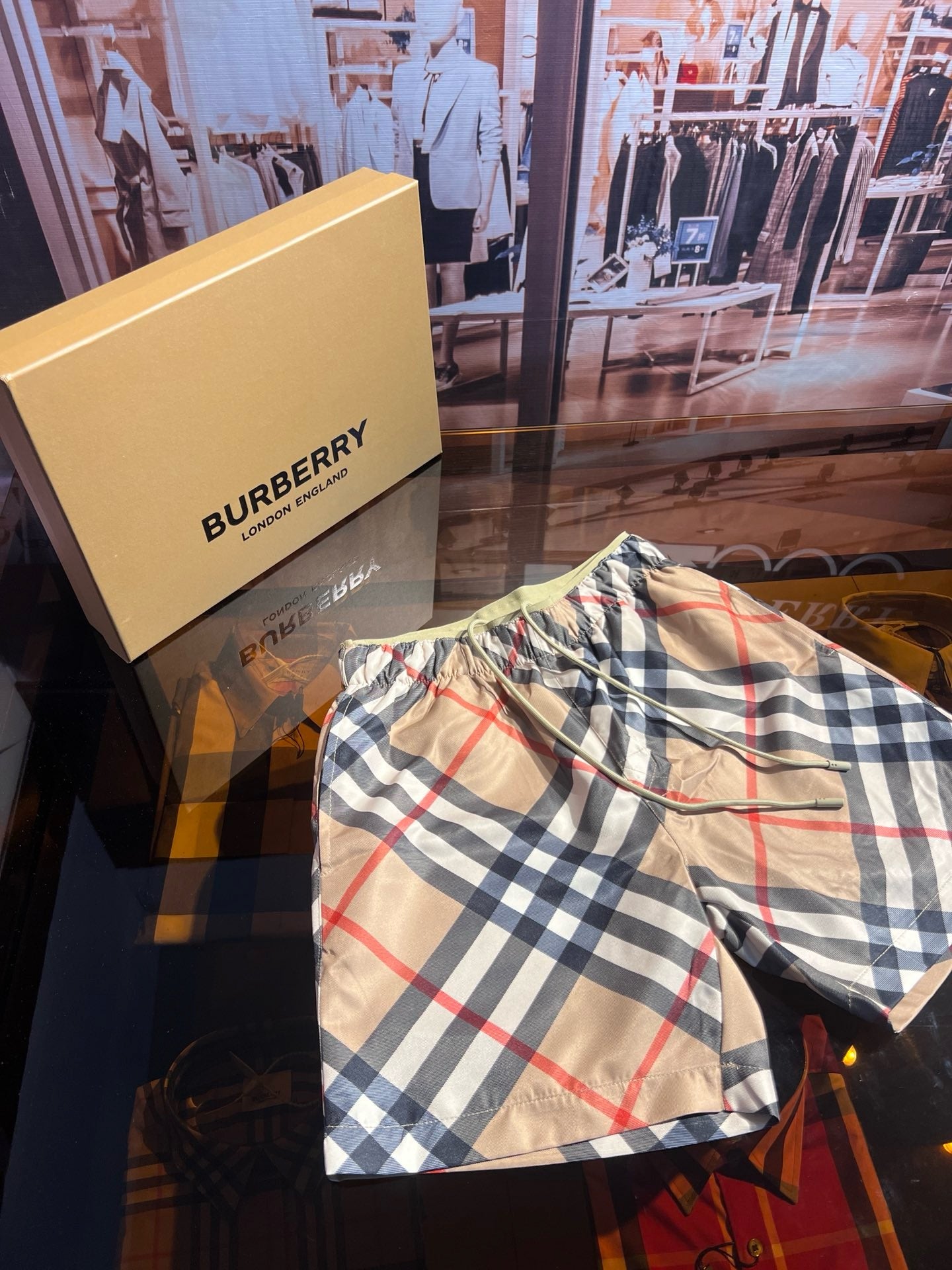Multi-Colors Short