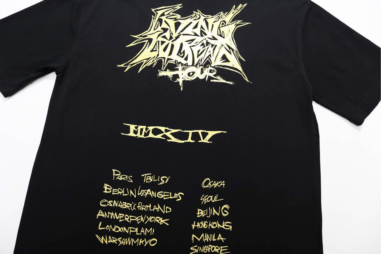 Schwarzes T-Shirt