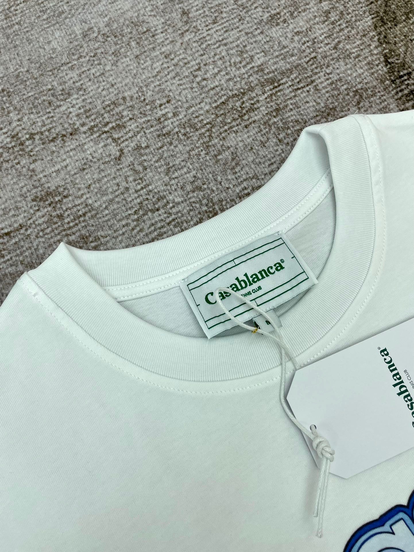 camiseta blanca