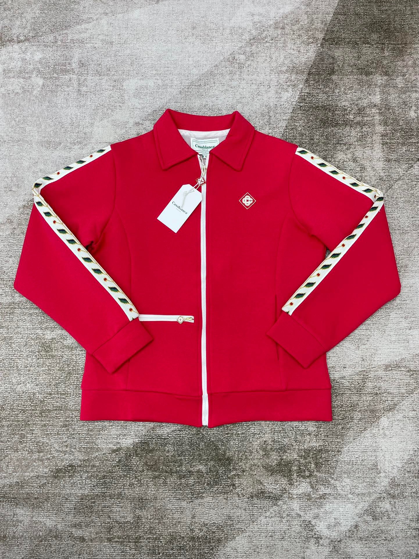 Chaqueta roja y verde