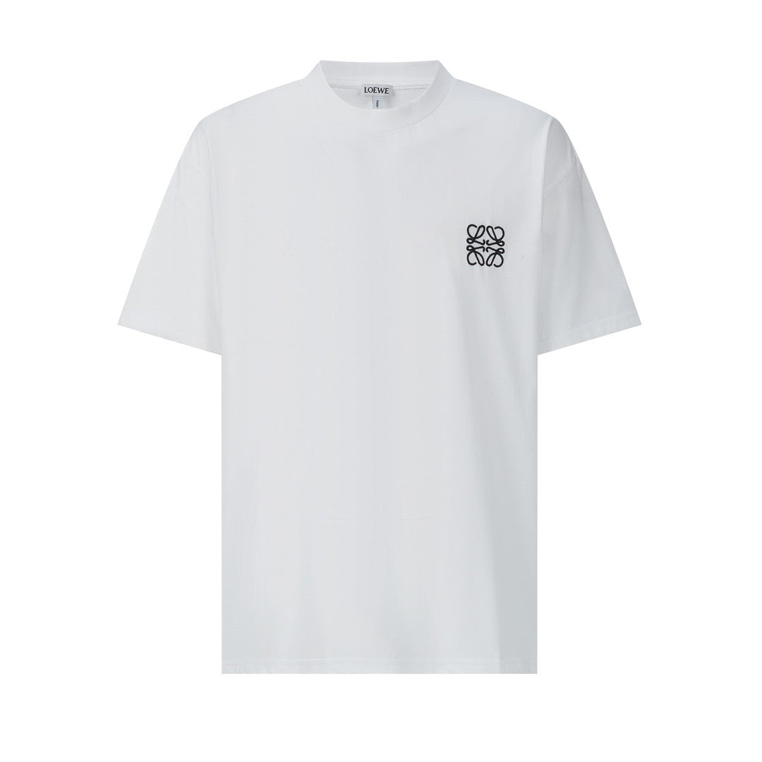 Camiseta en blanco y negro