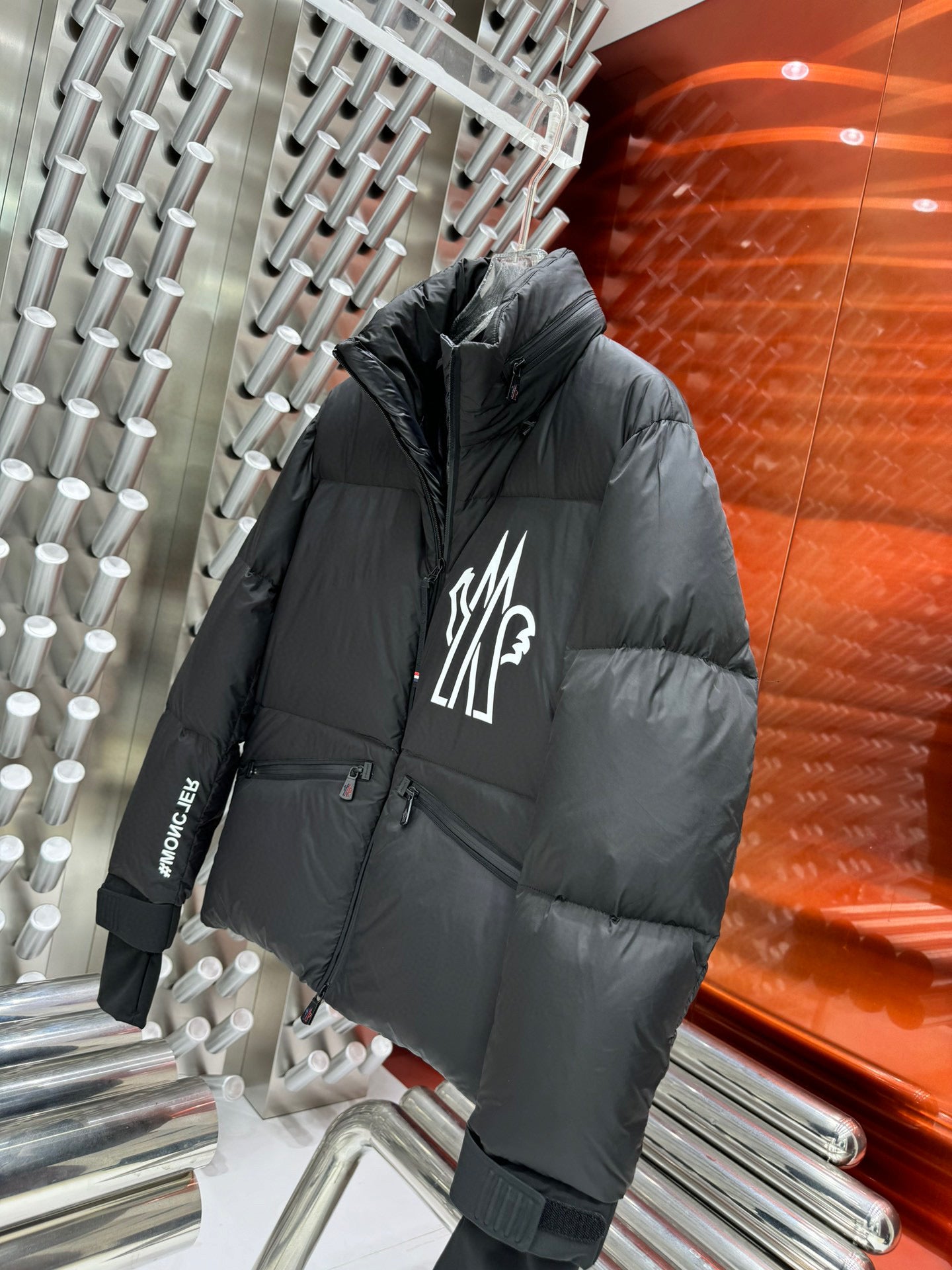 Schwarze Jacke