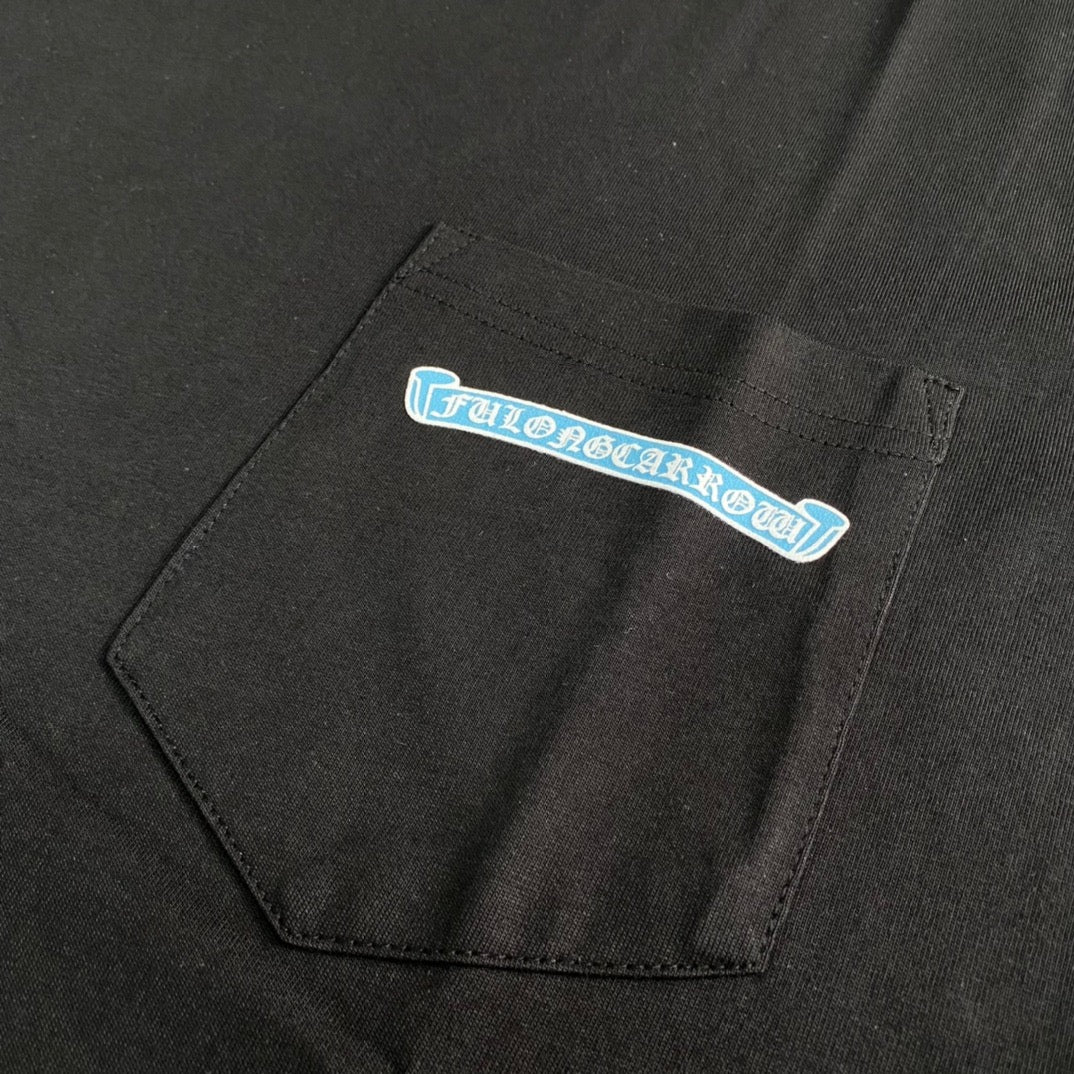 Camiseta en blanco y negro