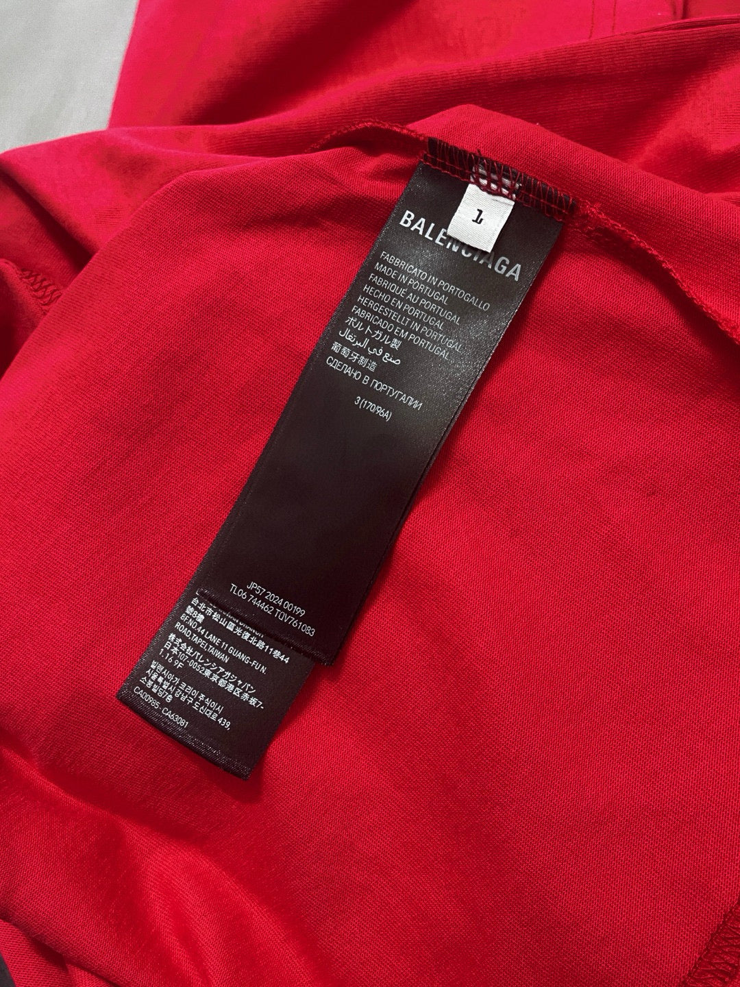 Rotes T-Shirt