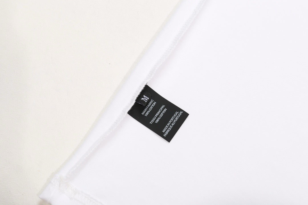Weißes T-Shirt