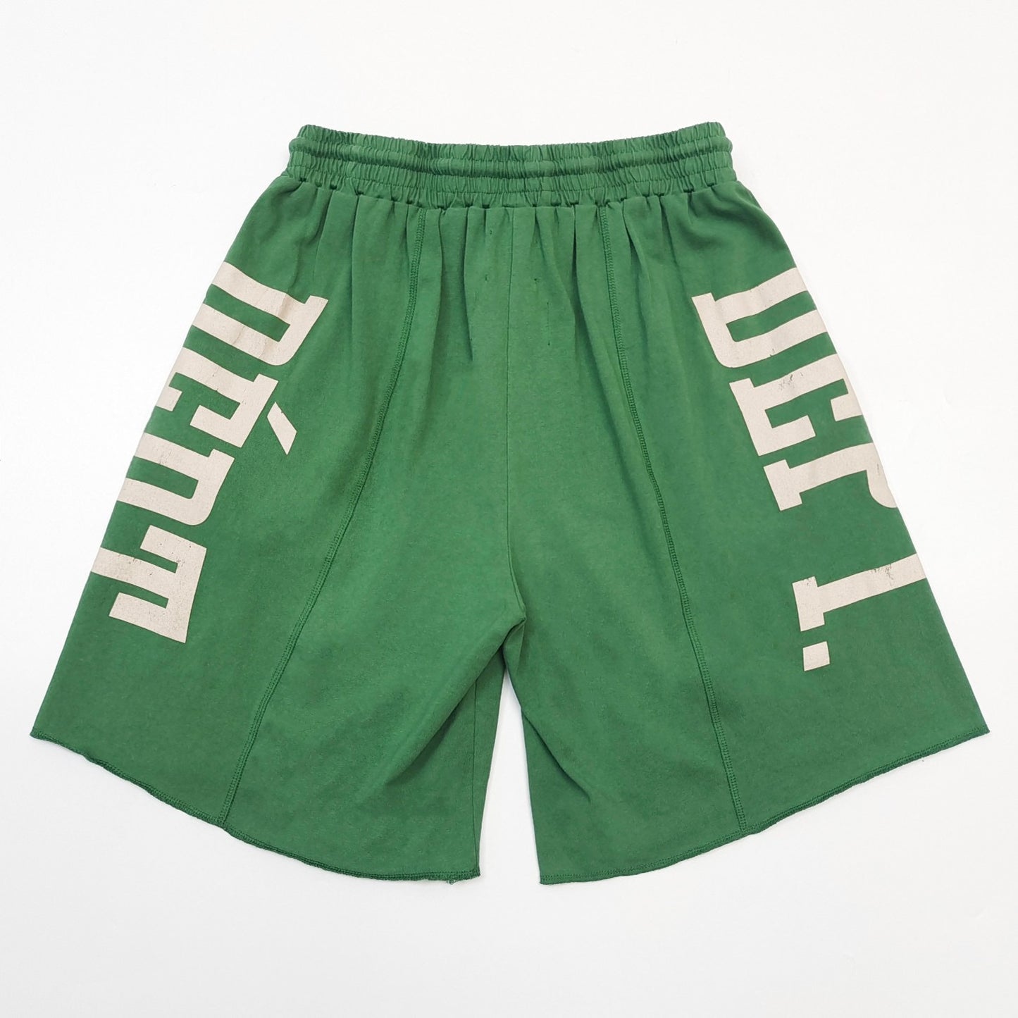 Grüne Shorts